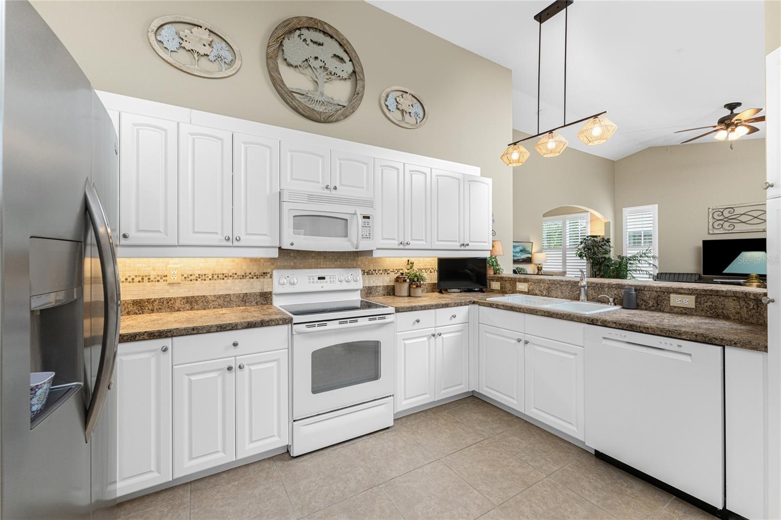 Image 19 of 60 For 1714 Celtic Drive 204