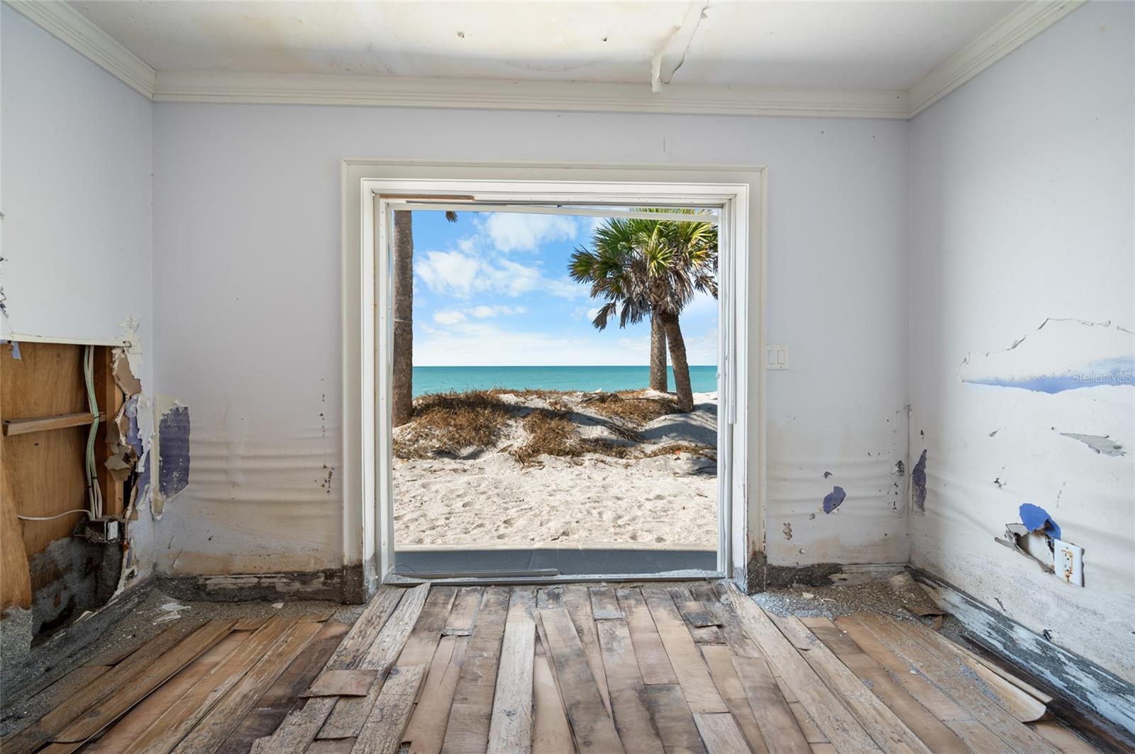 Image 8 of 25 For 3030 Beach Road C