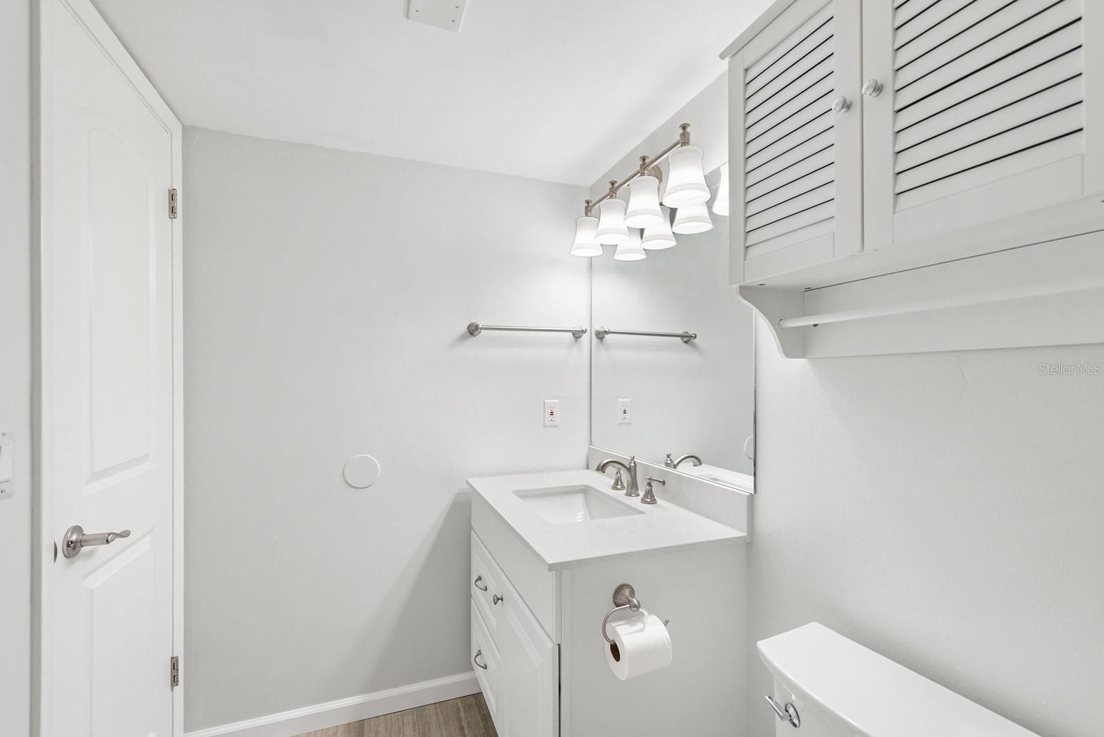 Image 26 of 44 For 78 Boundary Boulevard 192