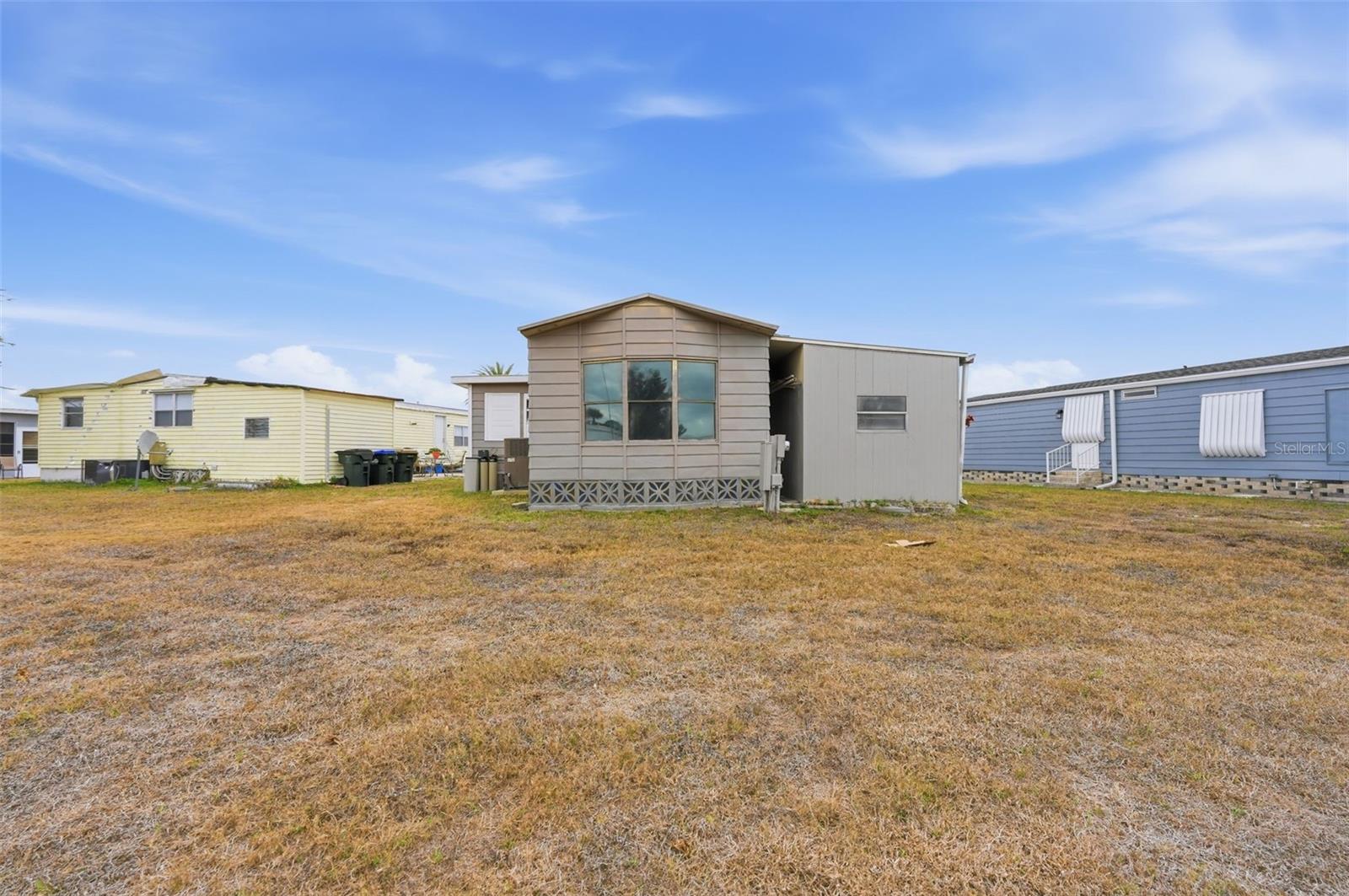 Image 33 of 43 For 5705 Holiday Park Boulevard