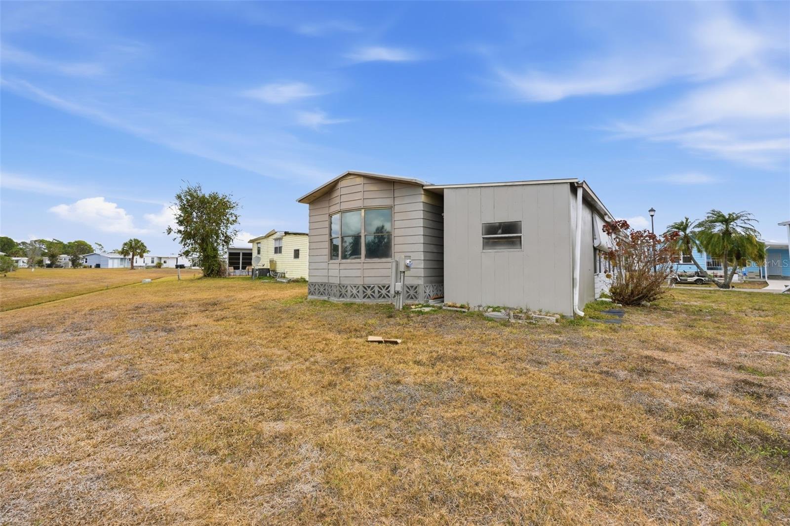 Image 34 of 43 For 5705 Holiday Park Boulevard