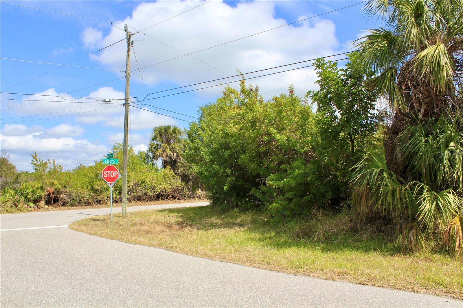 Image 9 of 26 For 4402,4410 Bayview Street