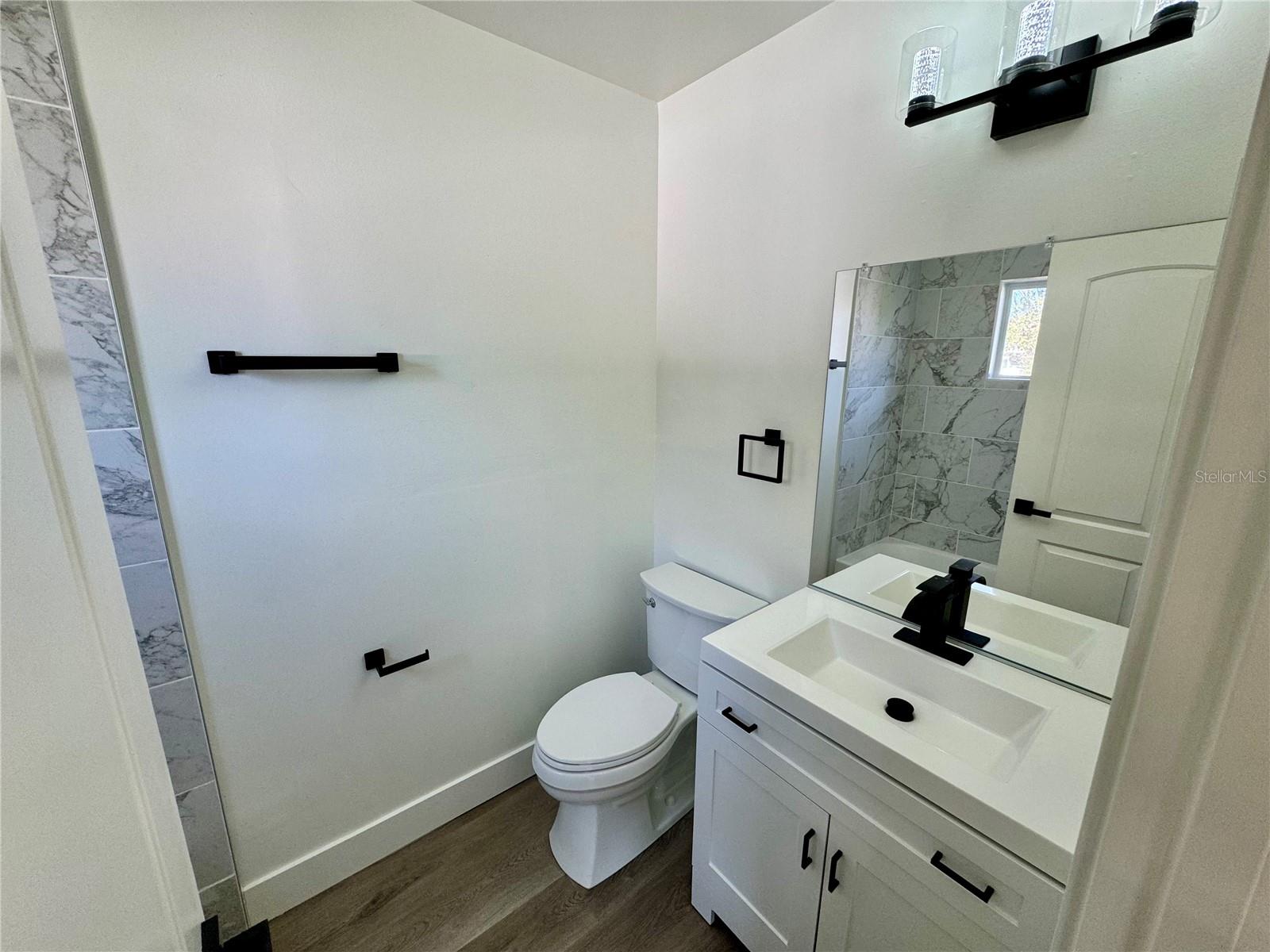 Image 12 of 22 For 325 Capatola St