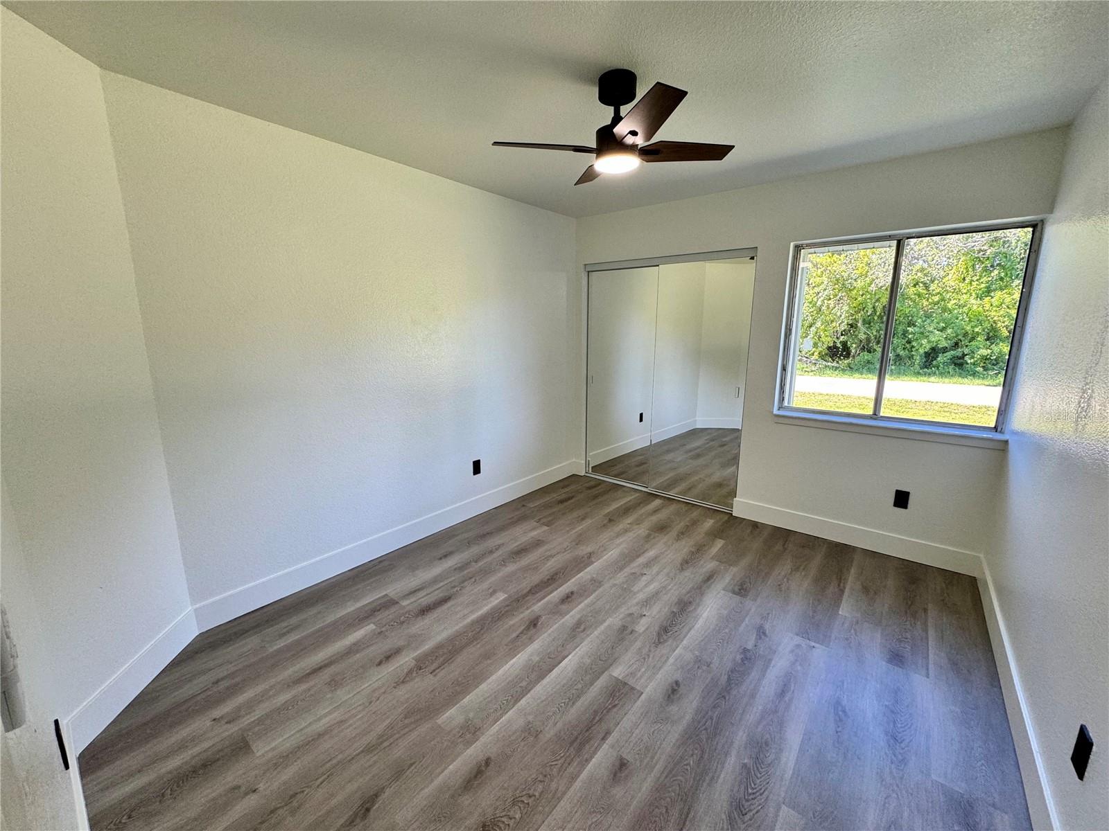 Image 13 of 22 For 325 Capatola St