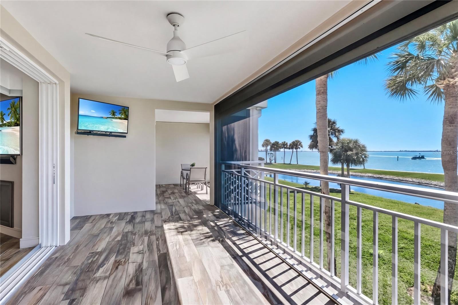 Image 12 of 68 For 11000 Placida Road 2602