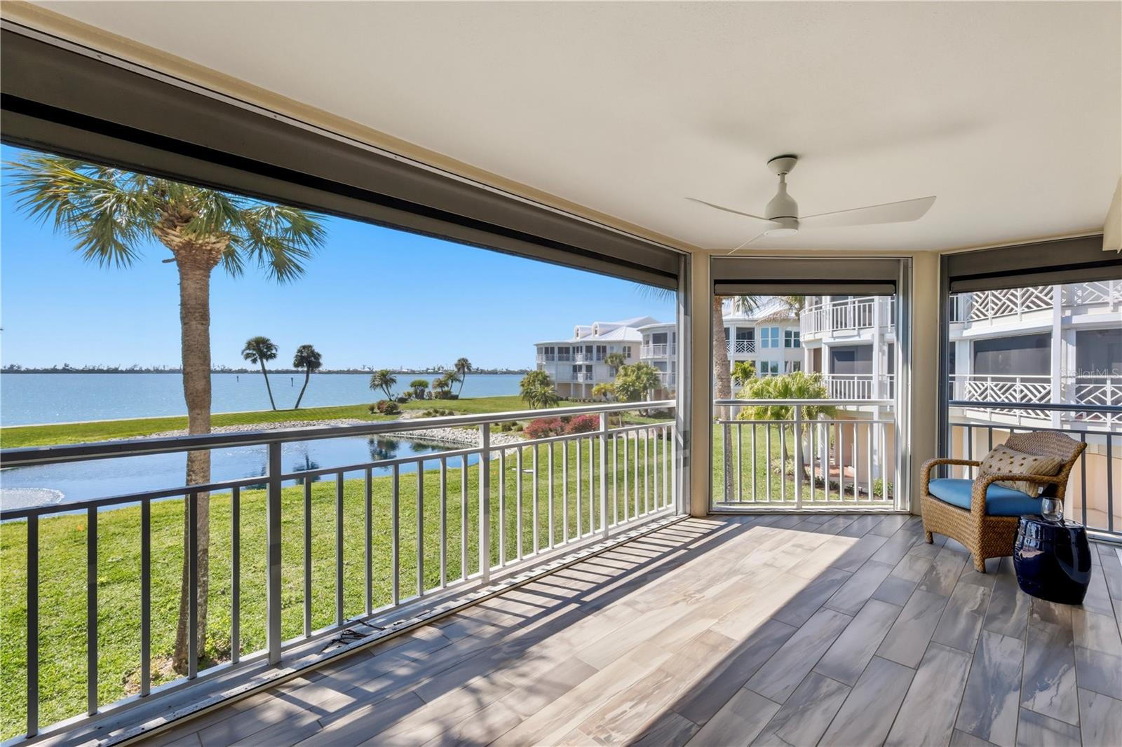 Image 13 of 68 For 11000 Placida Road 2602