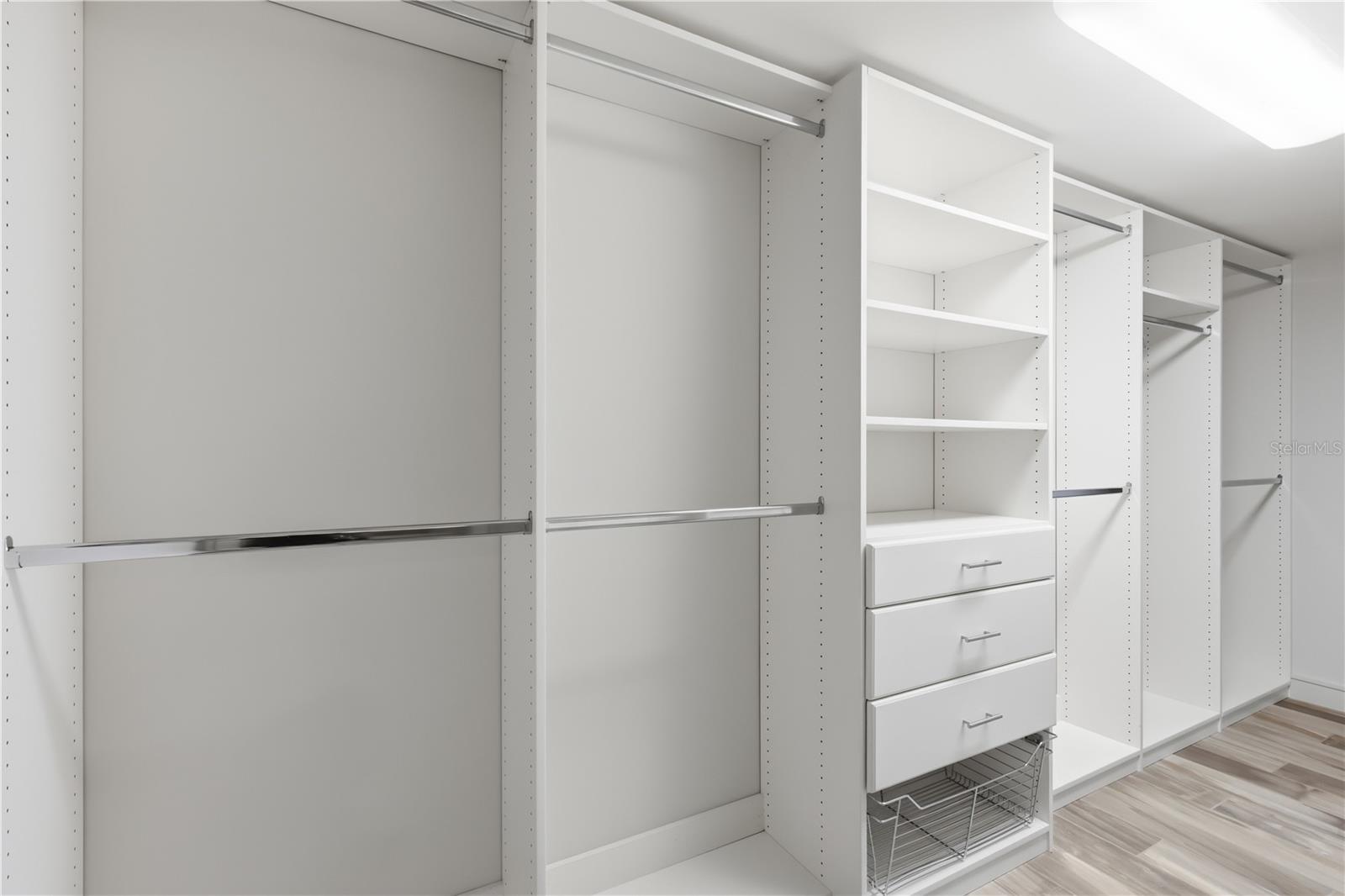 Image 22 of 68 For 11000 Placida Road 2602