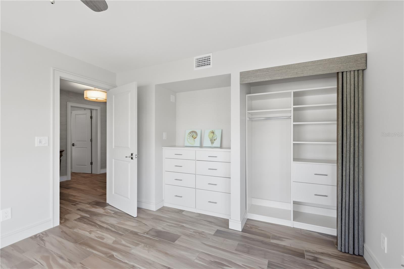 Image 27 of 68 For 11000 Placida Road 2602