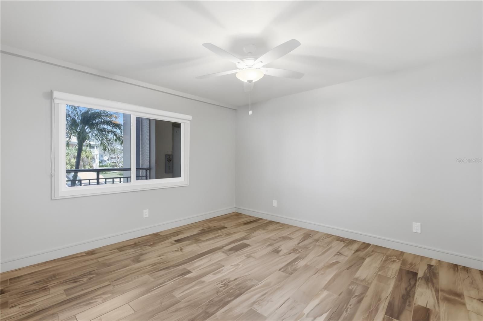 Image 29 of 68 For 11000 Placida Road 2602