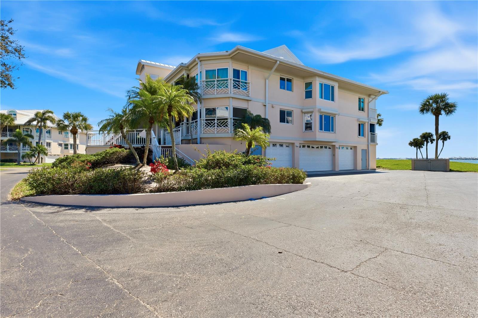 Image 34 of 68 For 11000 Placida Road 2602