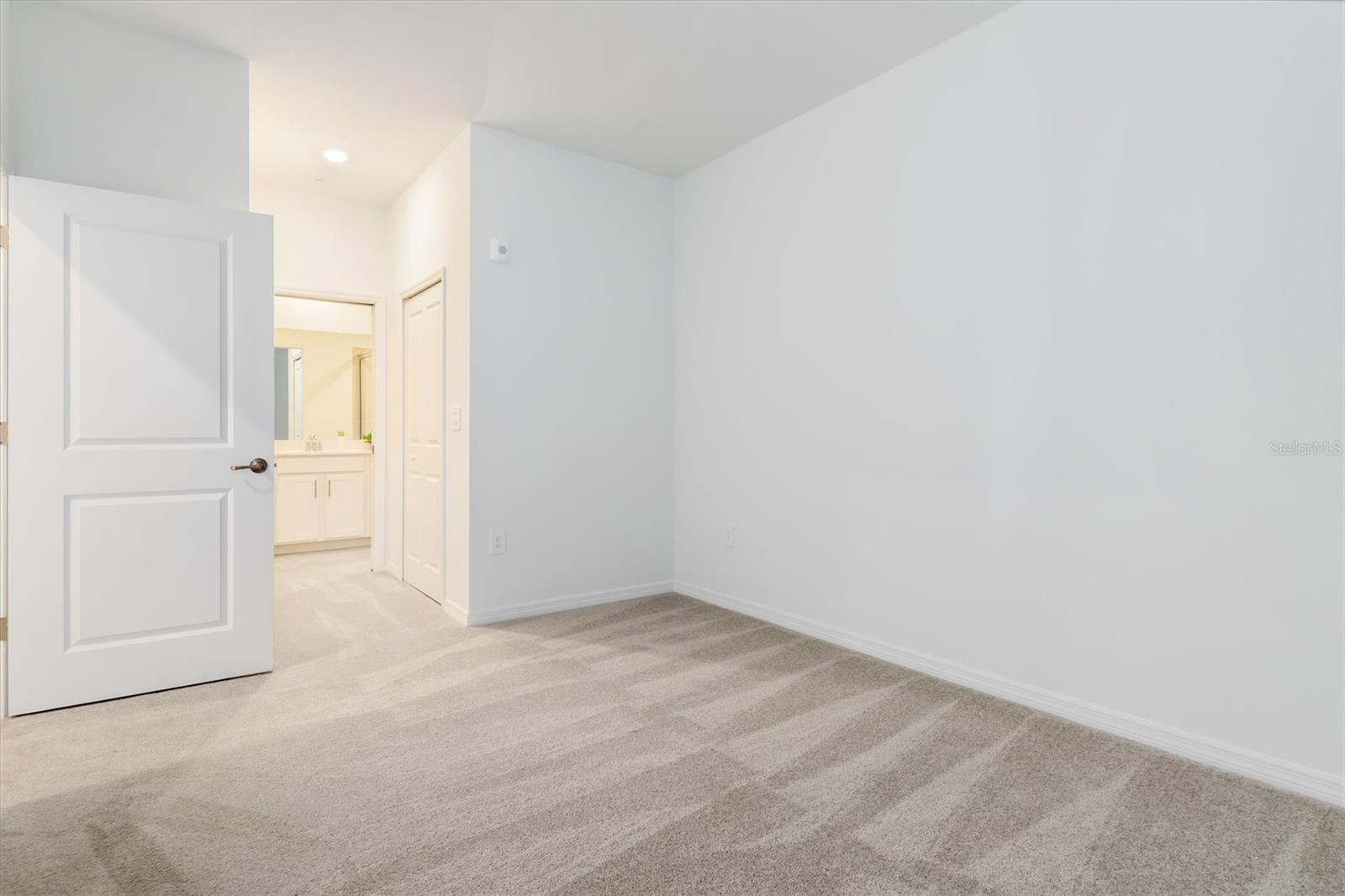 Image 13 of 46 For 17595 Opal Sand Drive 406