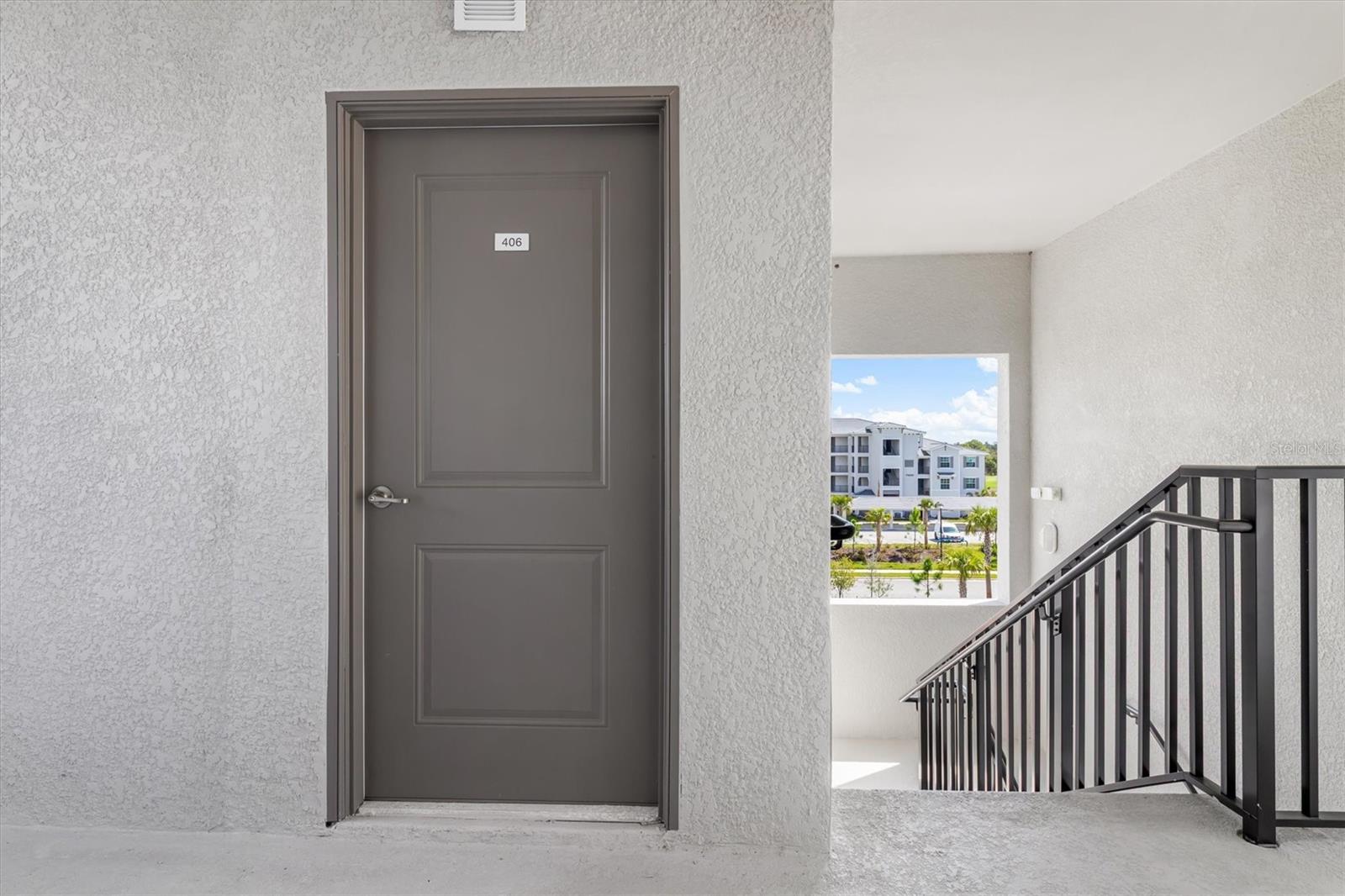 Image 18 of 46 For 17595 Opal Sand Drive 406