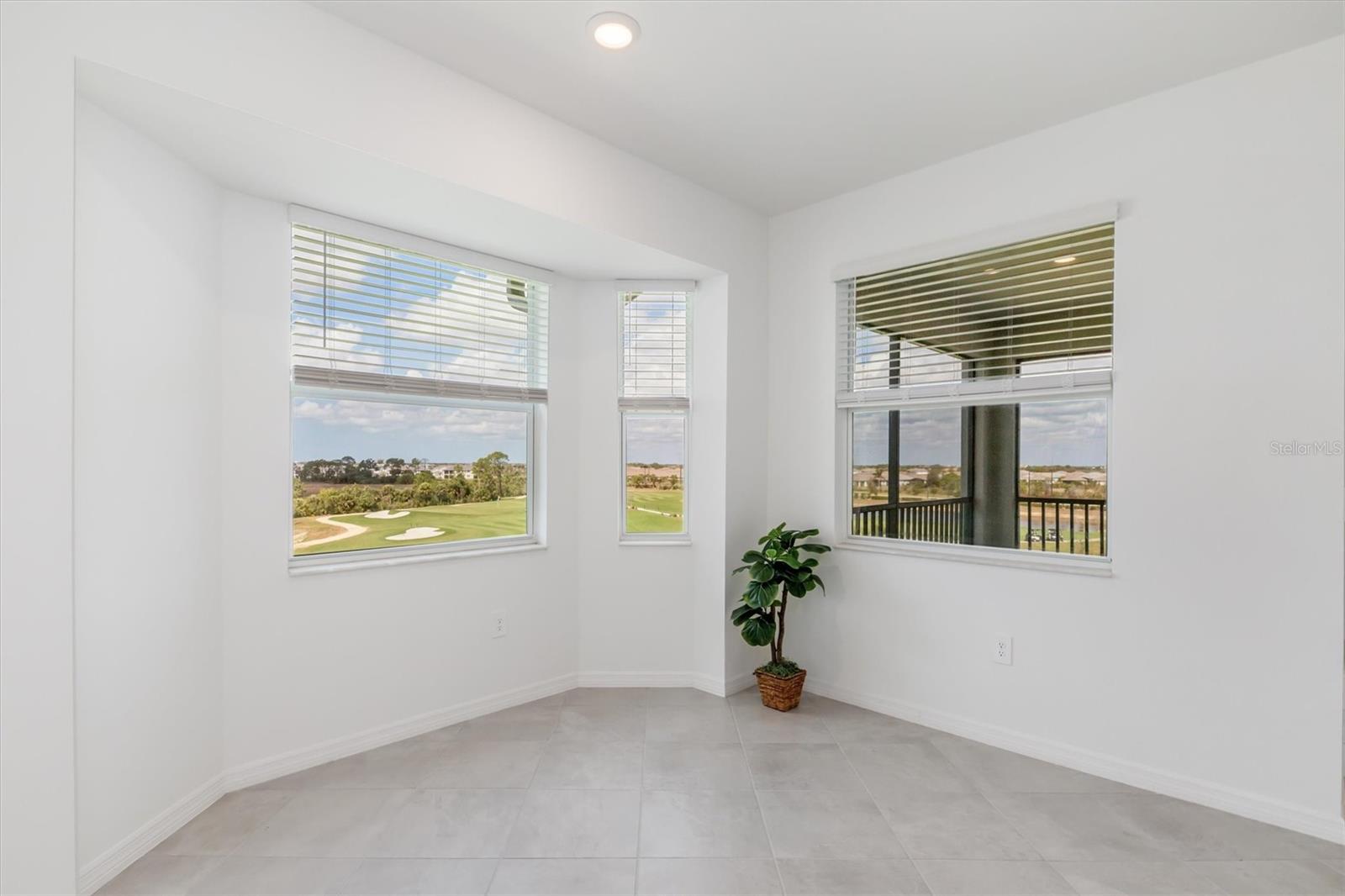 Image 8 of 46 For 17595 Opal Sand Drive 406