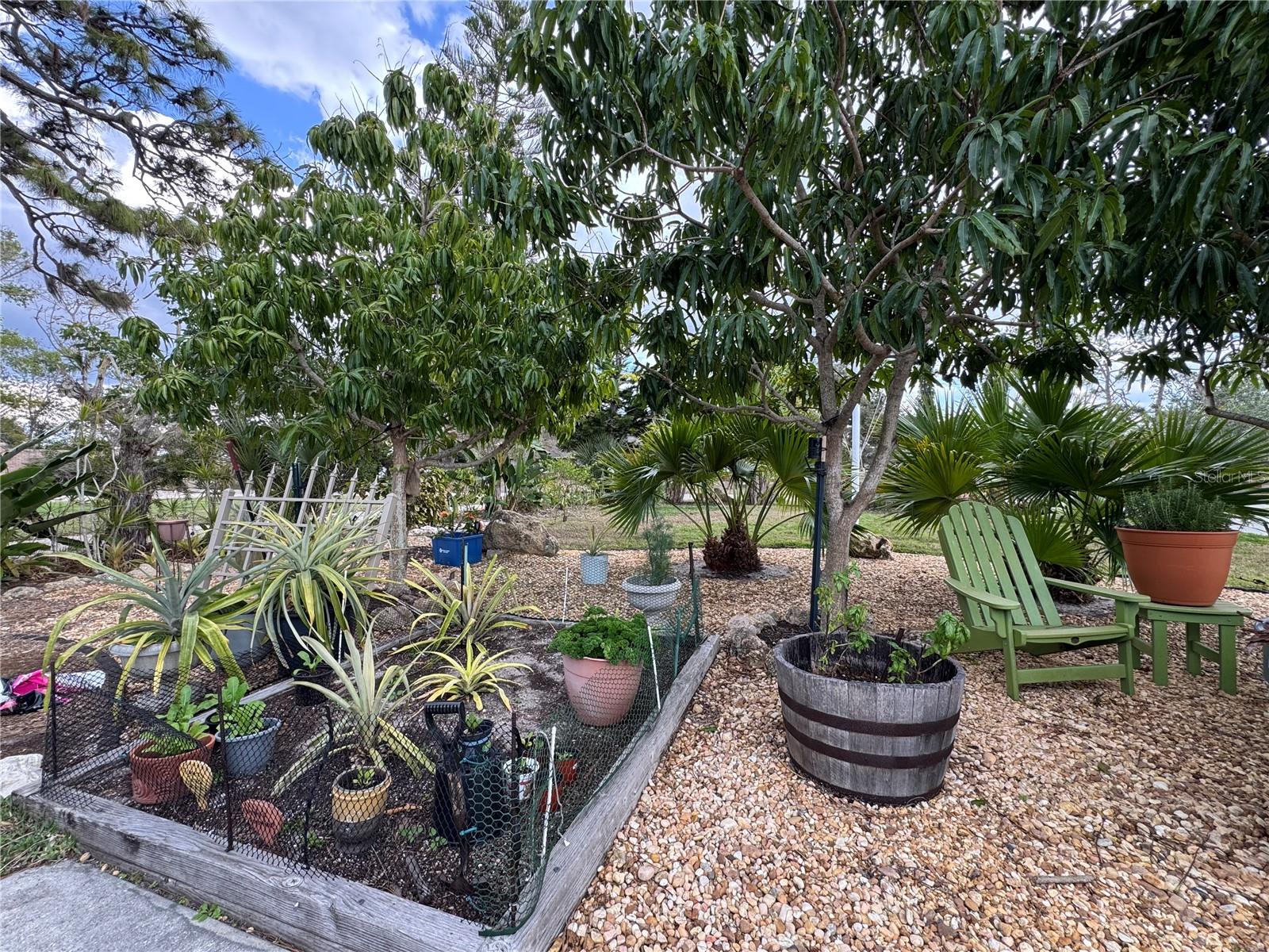 Image 16 of 92 For 1415 Bayshore Drive