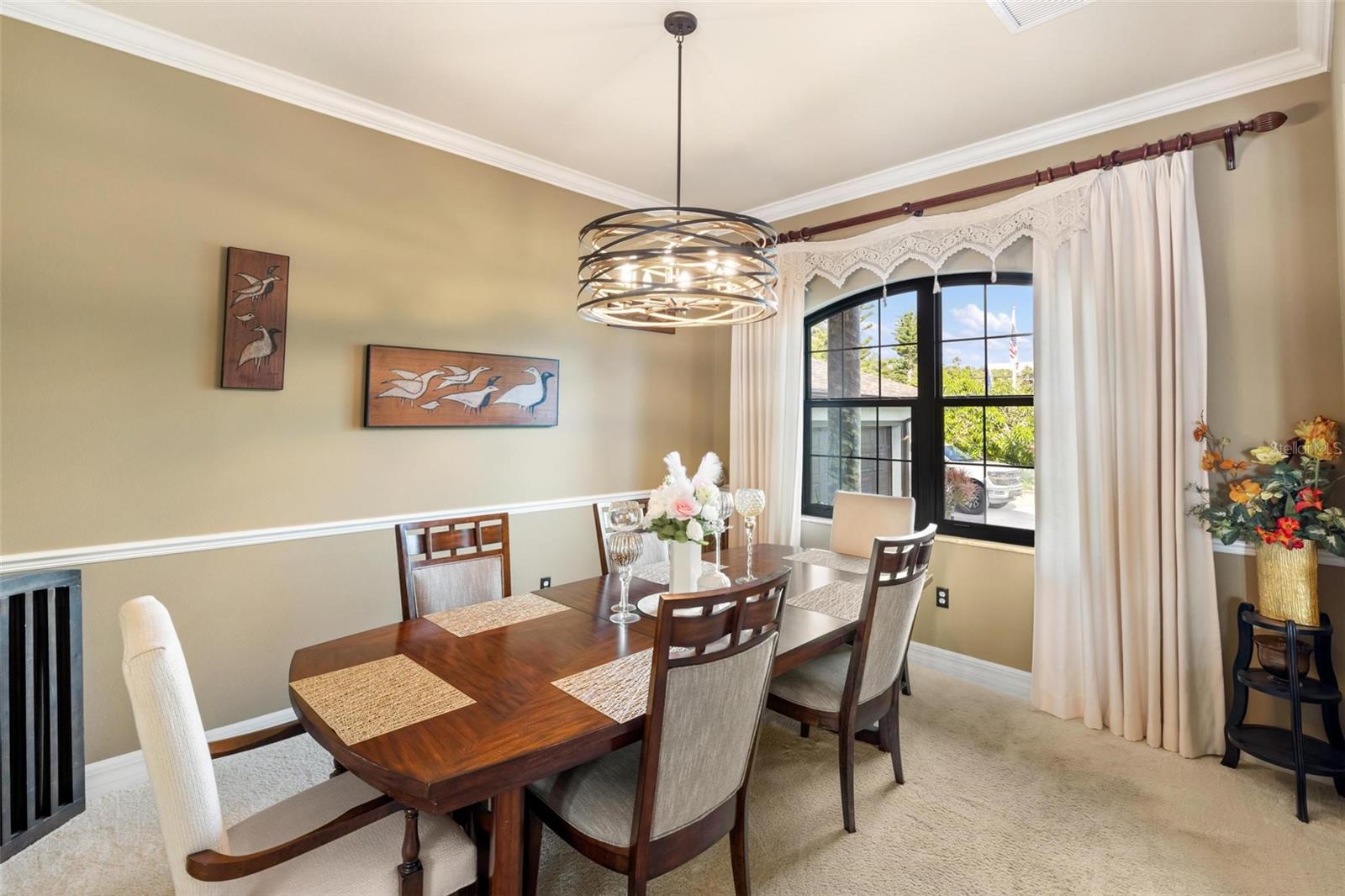 Image 25 of 92 For 1415 Bayshore Drive