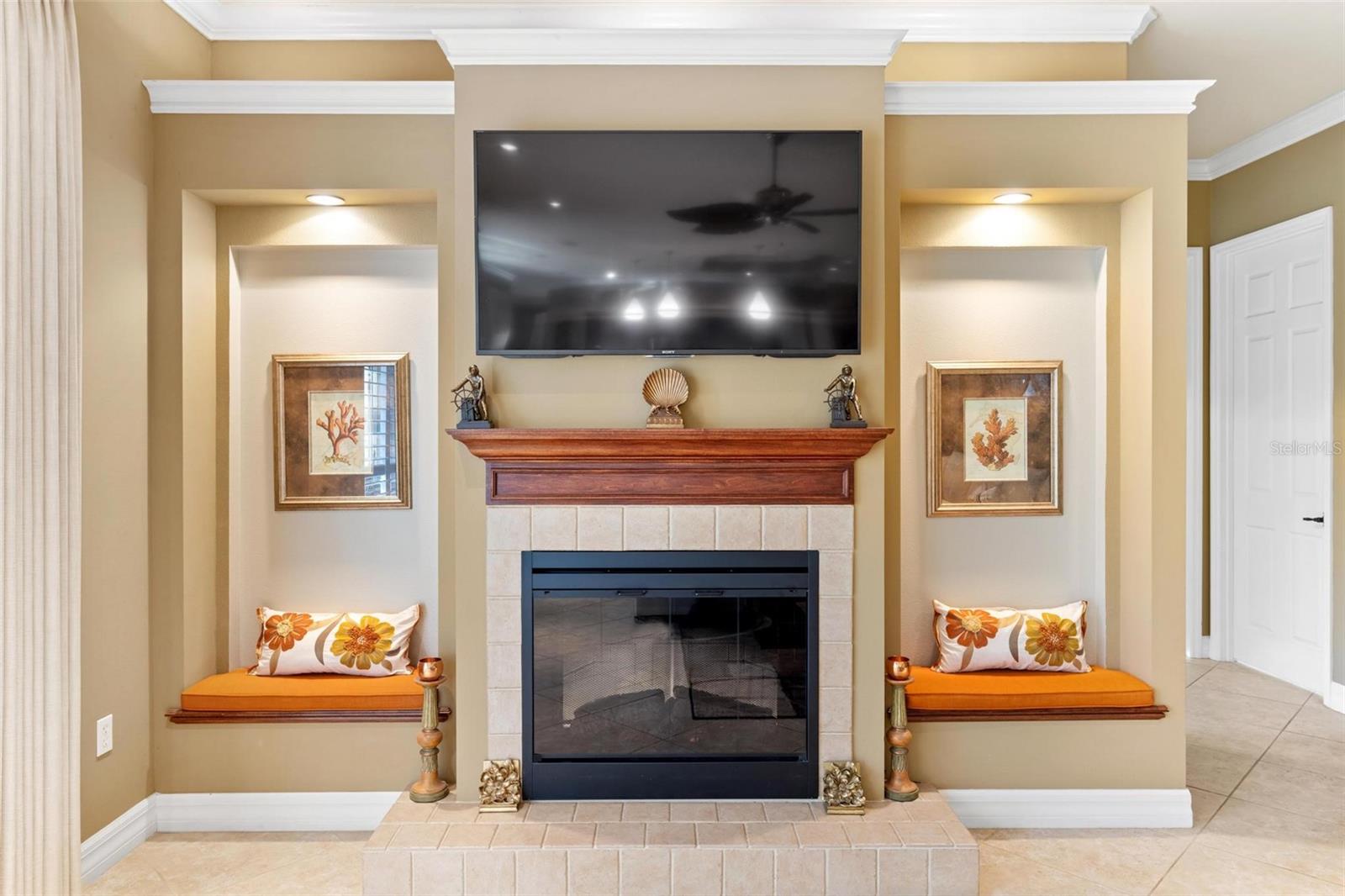 Image 33 of 92 For 1415 Bayshore Drive