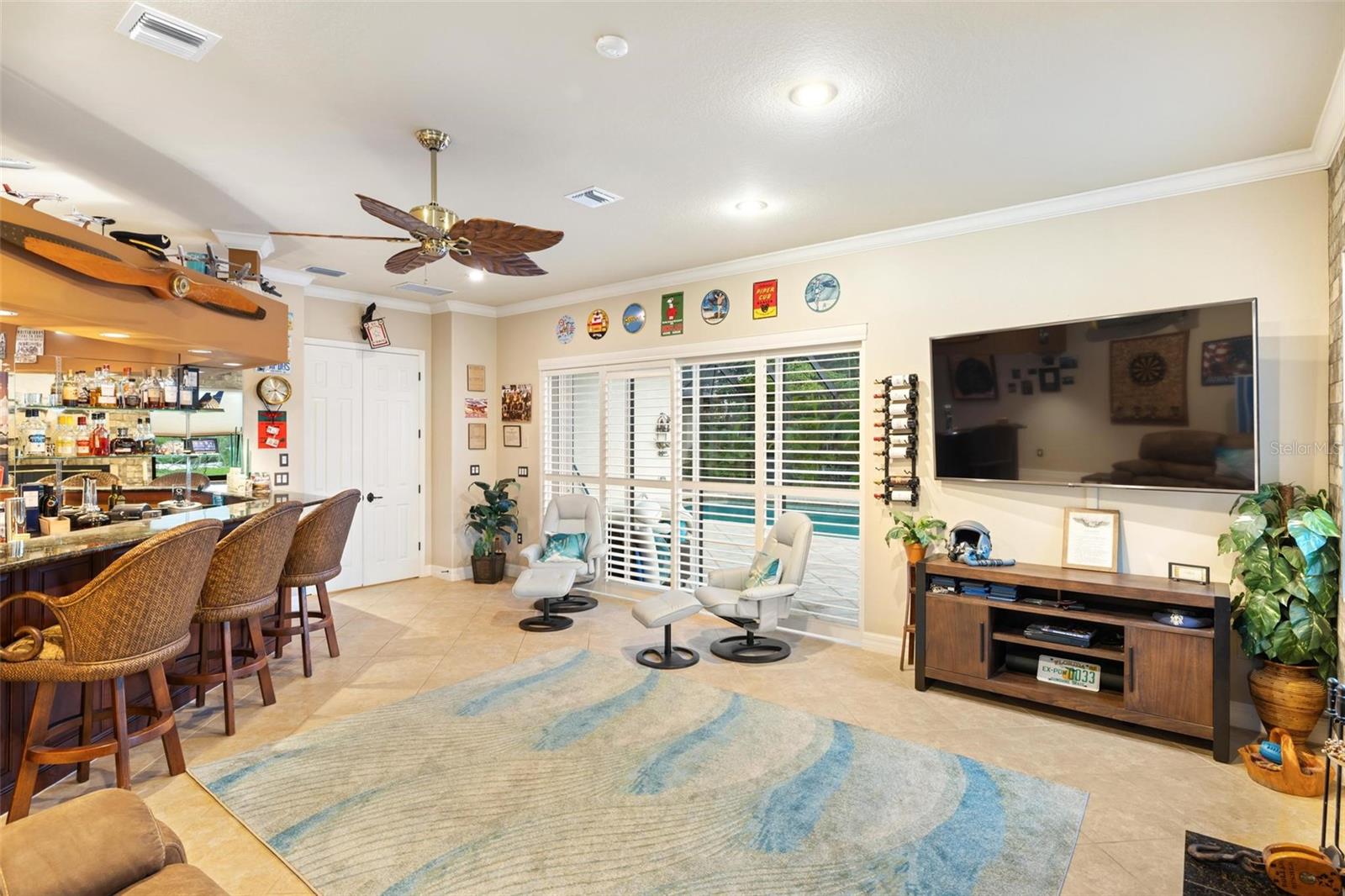 Image 36 of 92 For 1415 Bayshore Drive