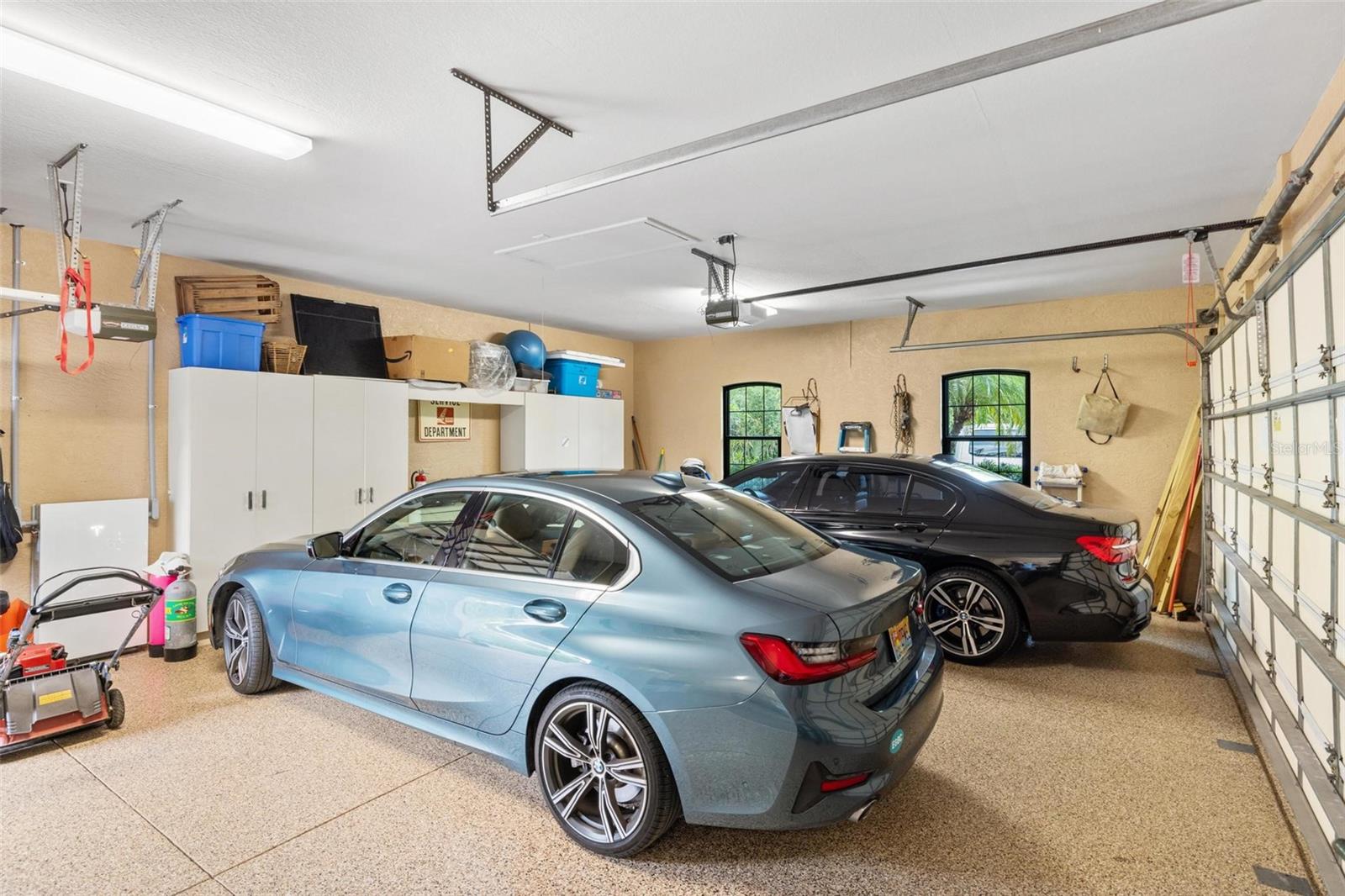 Image 57 of 92 For 1415 Bayshore Drive