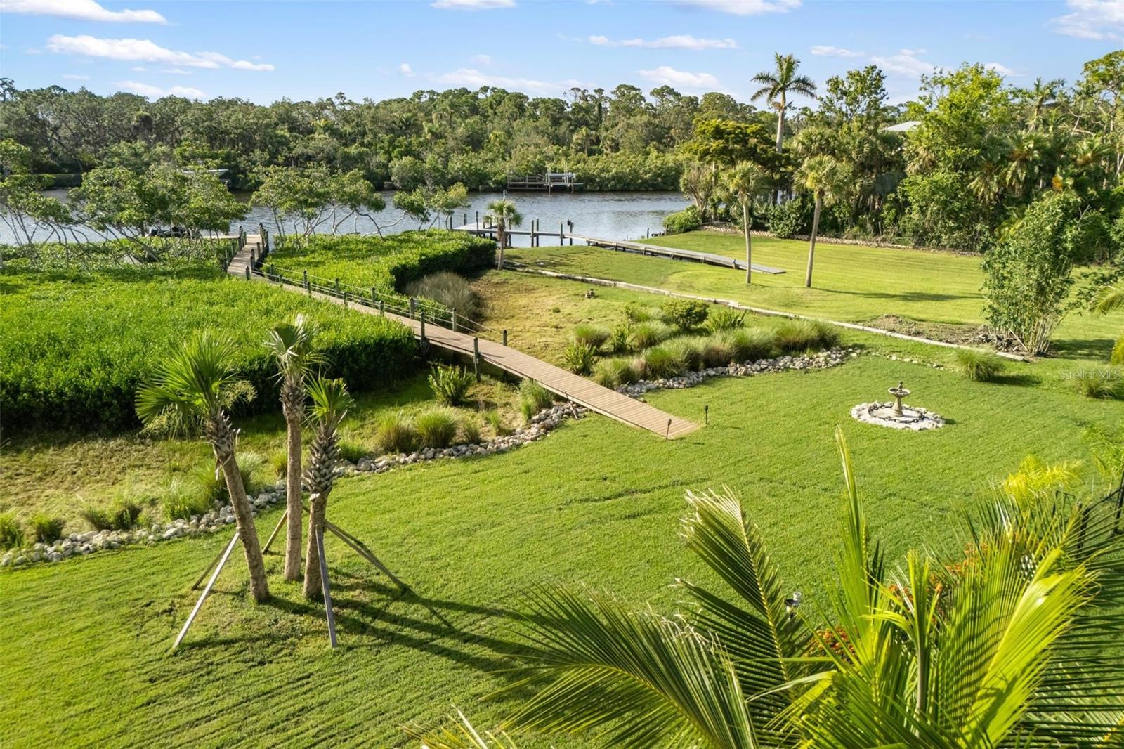 Image 65 of 92 For 1415 Bayshore Drive