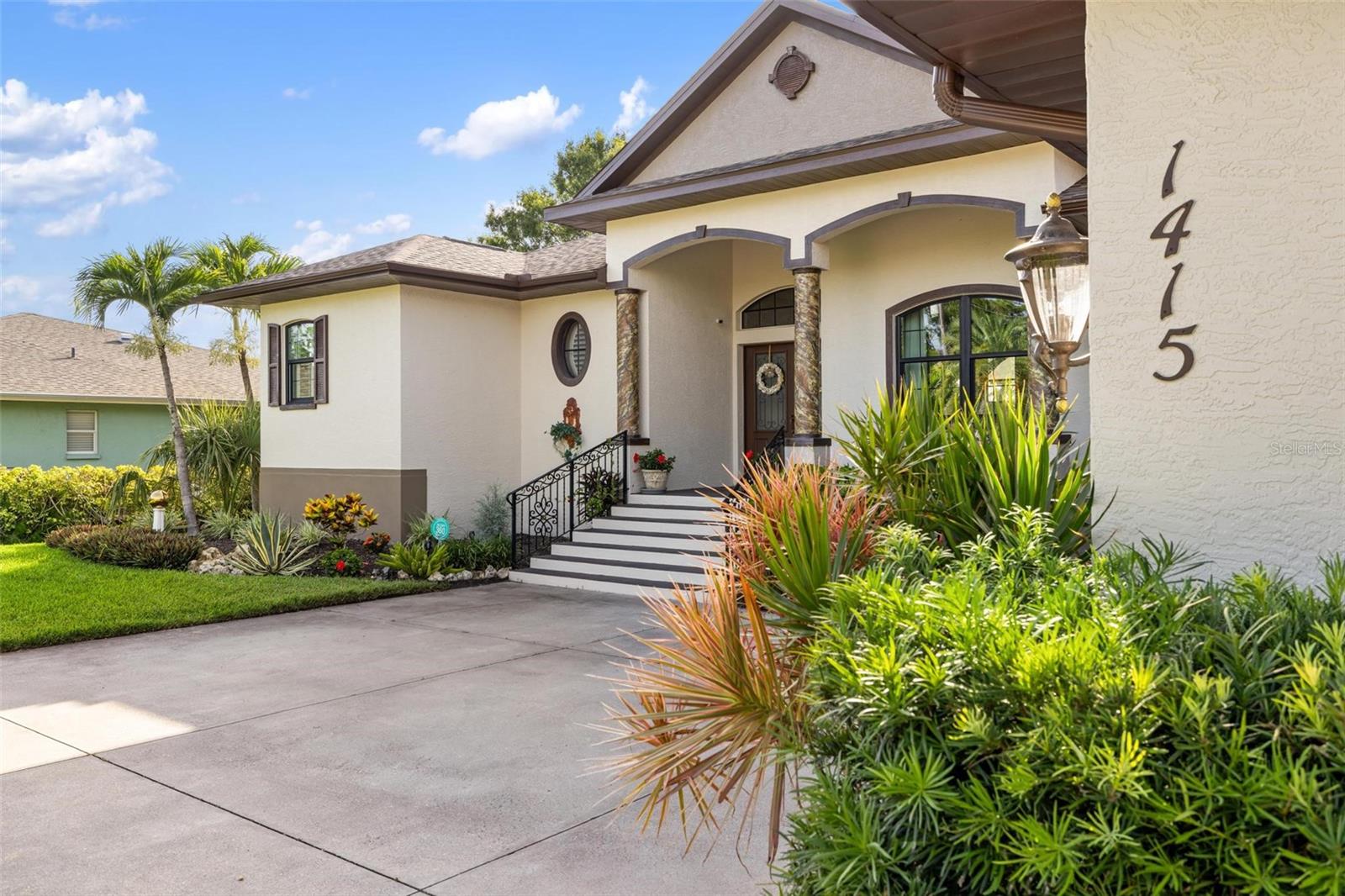 Image 73 of 92 For 1415 Bayshore Drive