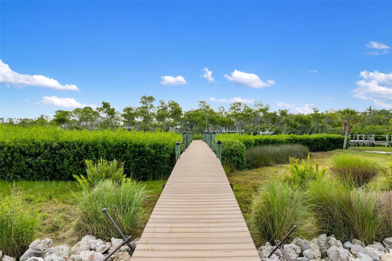 Image 76 of 92 For 1415 Bayshore Drive