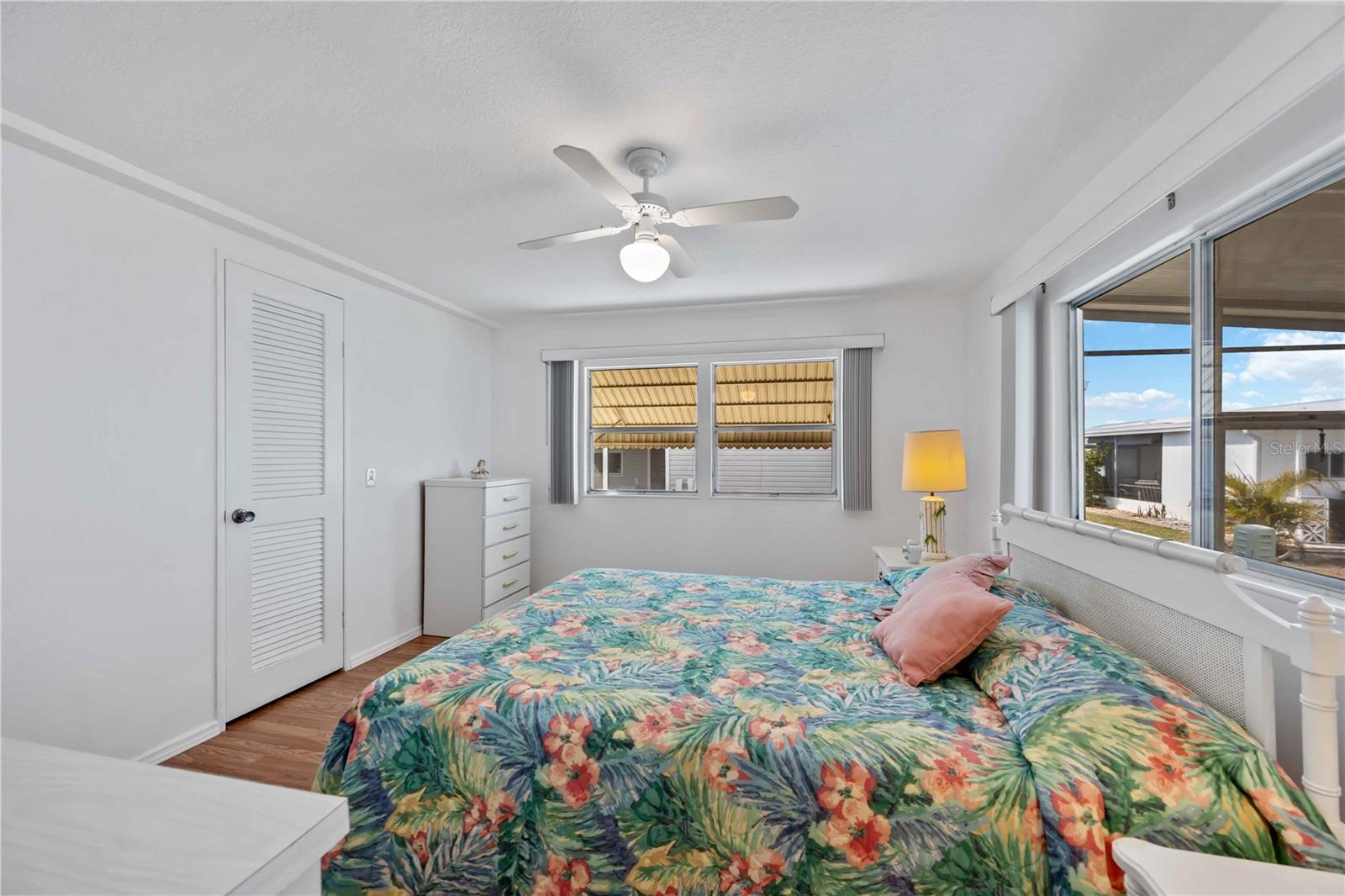 Image 19 of 58 For 5 Flora Vista Street