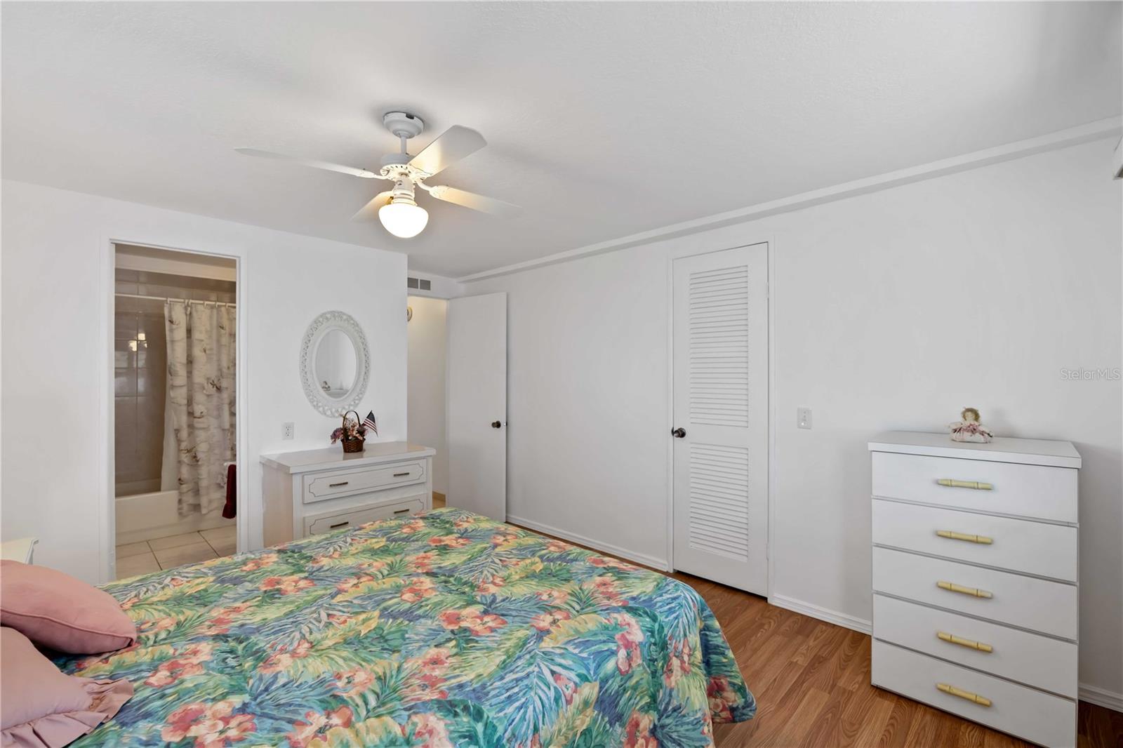 Image 21 of 58 For 5 Flora Vista Street