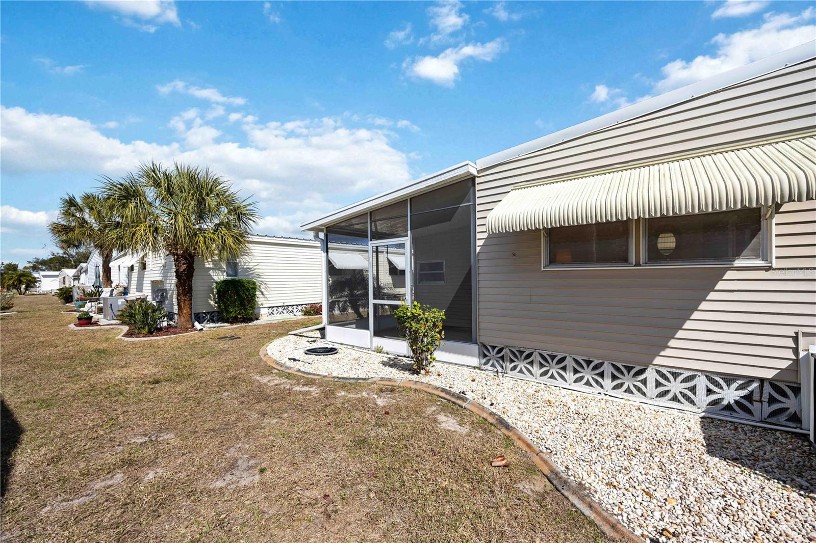 Image 33 of 58 For 5 Flora Vista Street