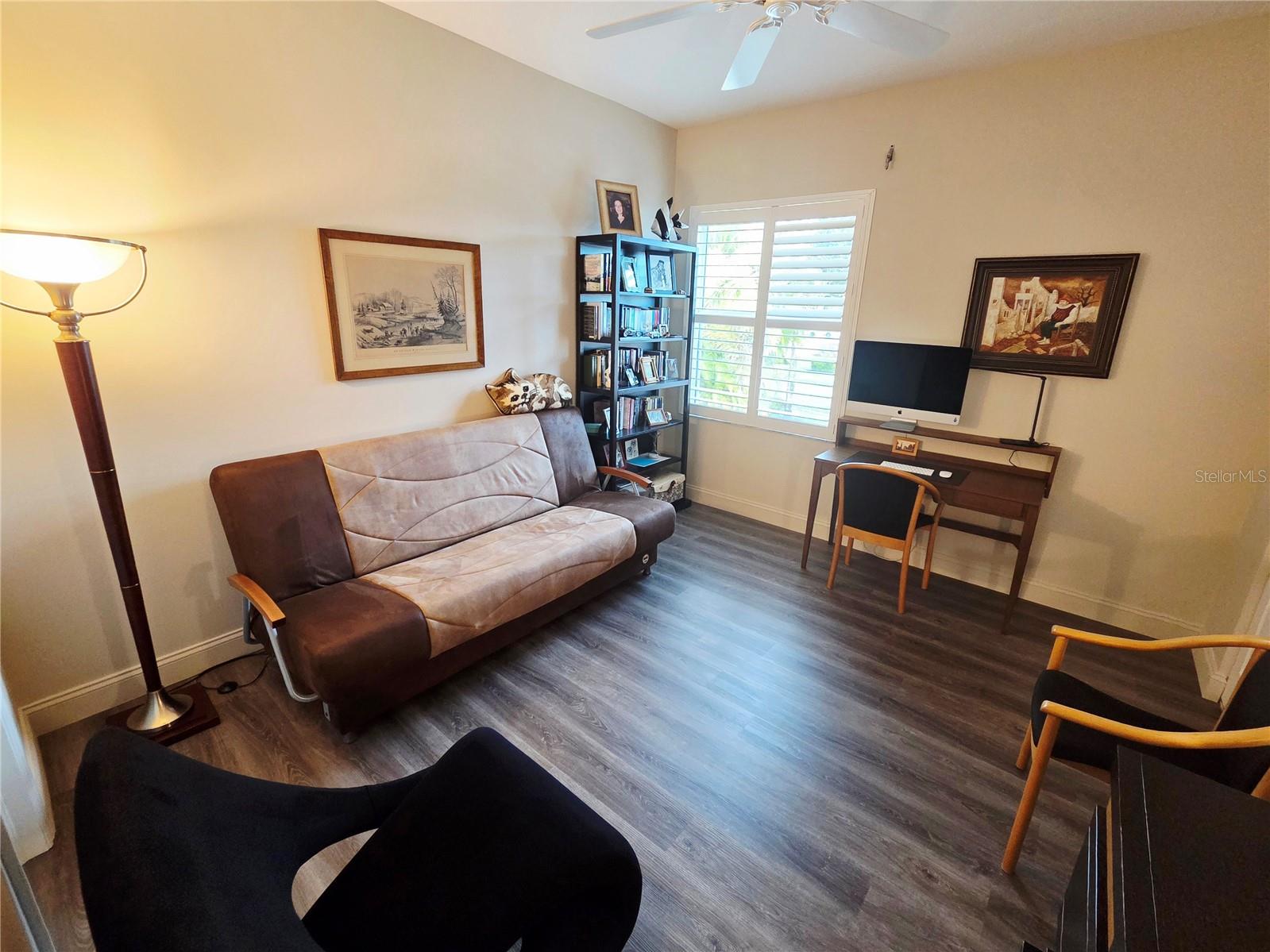 Image 15 of 34 For 6775 Huntington Lakes Circle 202