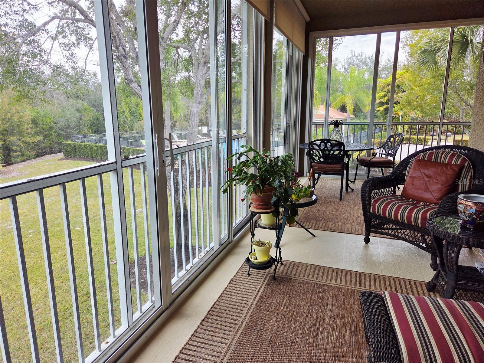 Image 24 of 34 For 6775 Huntington Lakes Circle 202