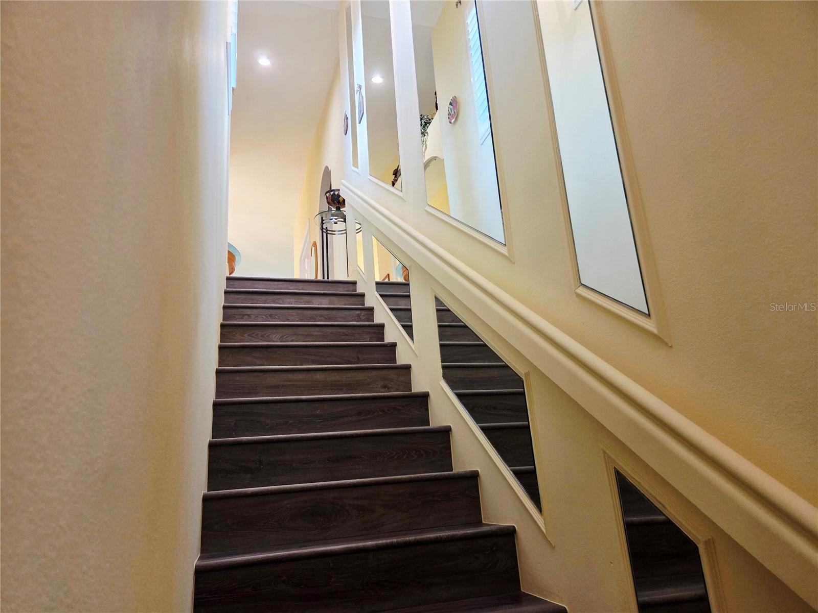 Image 28 of 34 For 6775 Huntington Lakes Circle 202