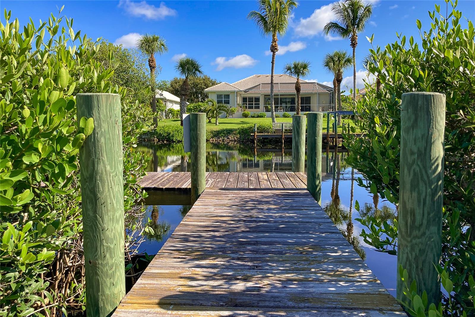 Image 6 of 15 For 10160 Creekside Drive