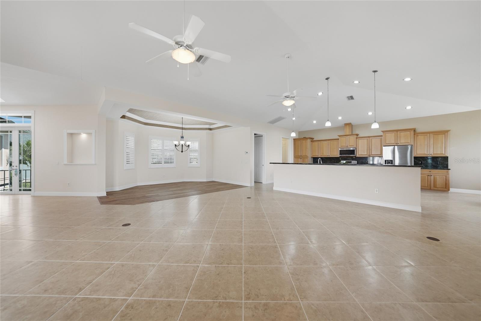 Image 24 of 91 For 534 Canal Way