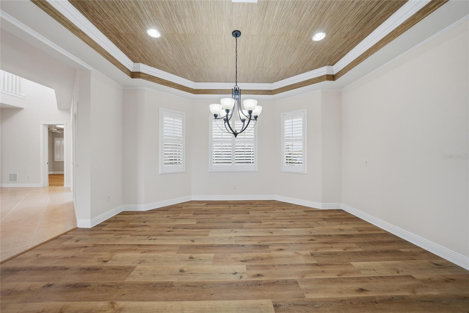 Image 25 of 91 For 534 Canal Way