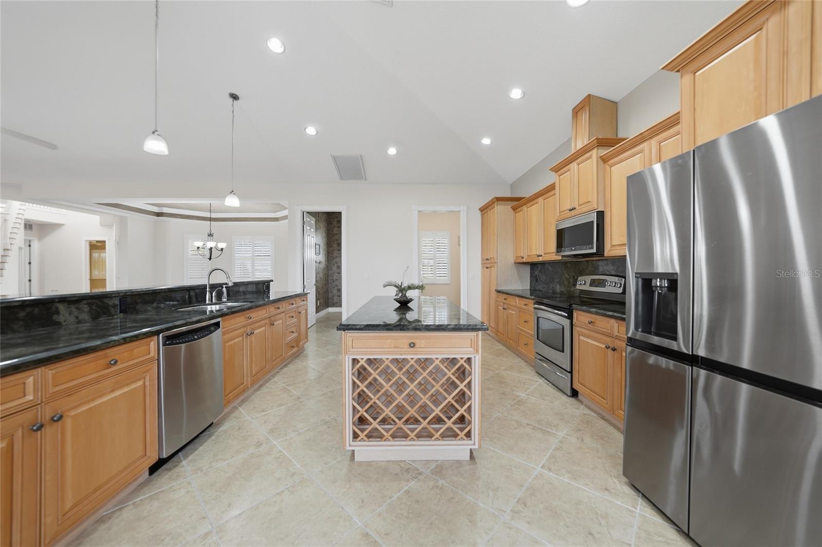 Image 29 of 91 For 534 Canal Way