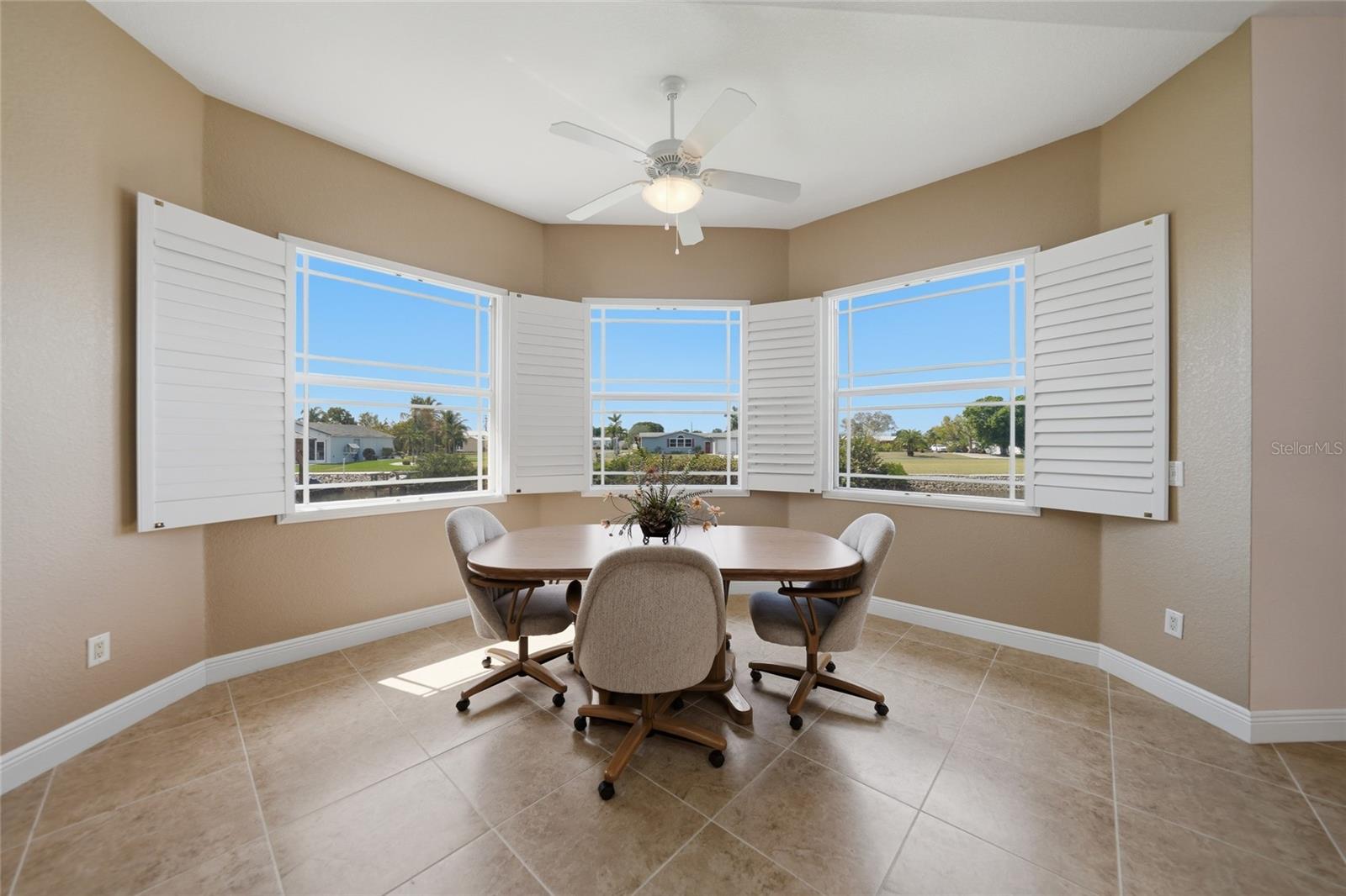 Image 35 of 91 For 534 Canal Way