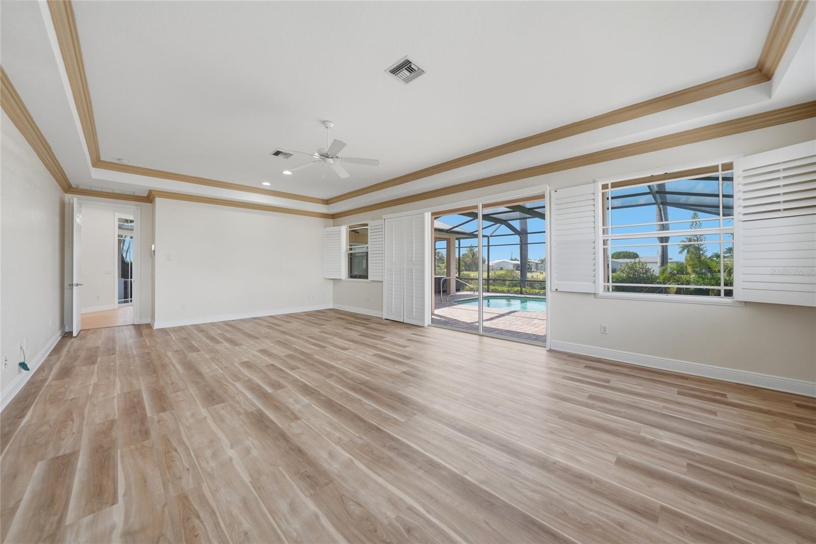 Image 39 of 91 For 534 Canal Way