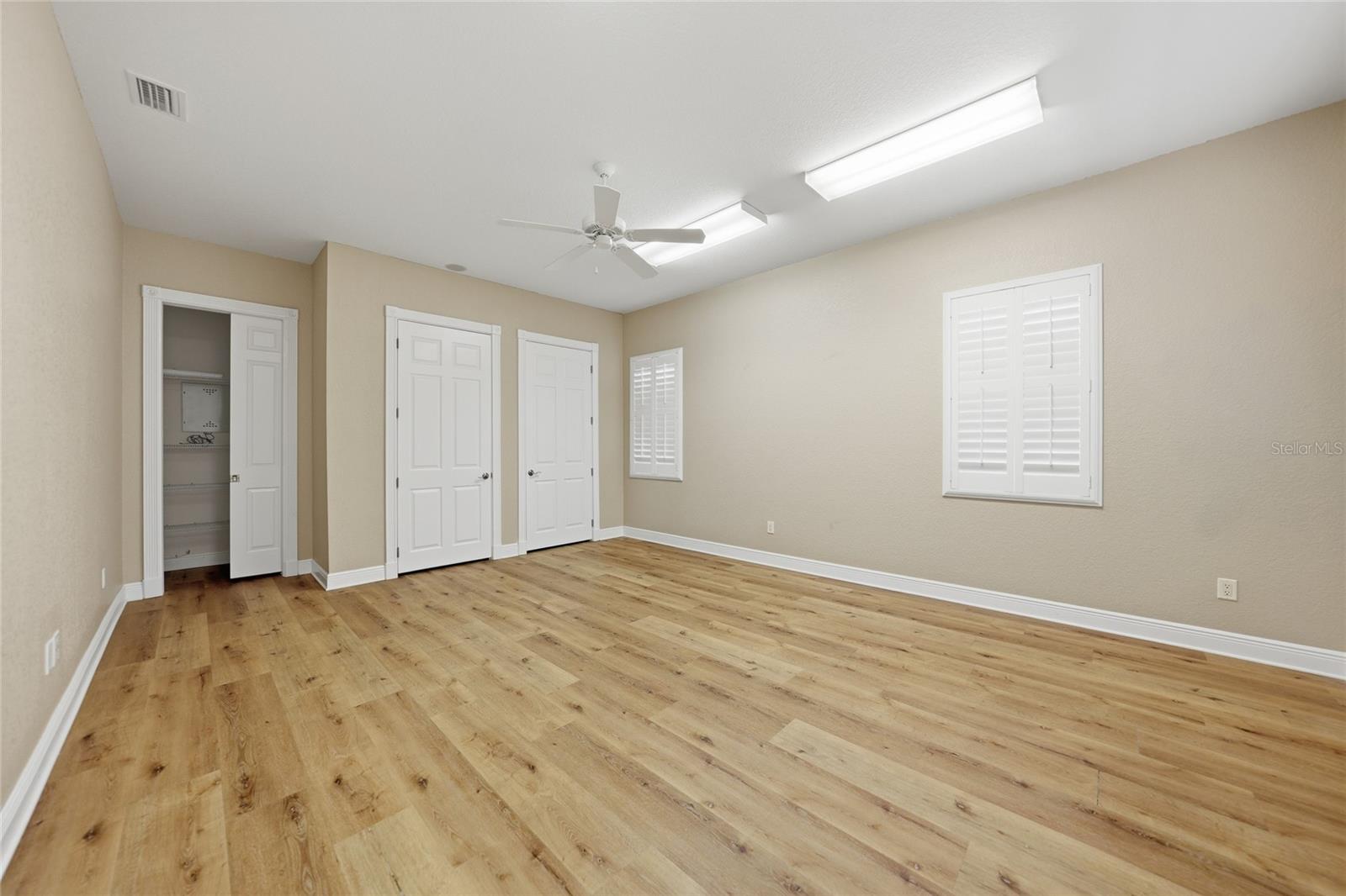 Image 44 of 91 For 534 Canal Way