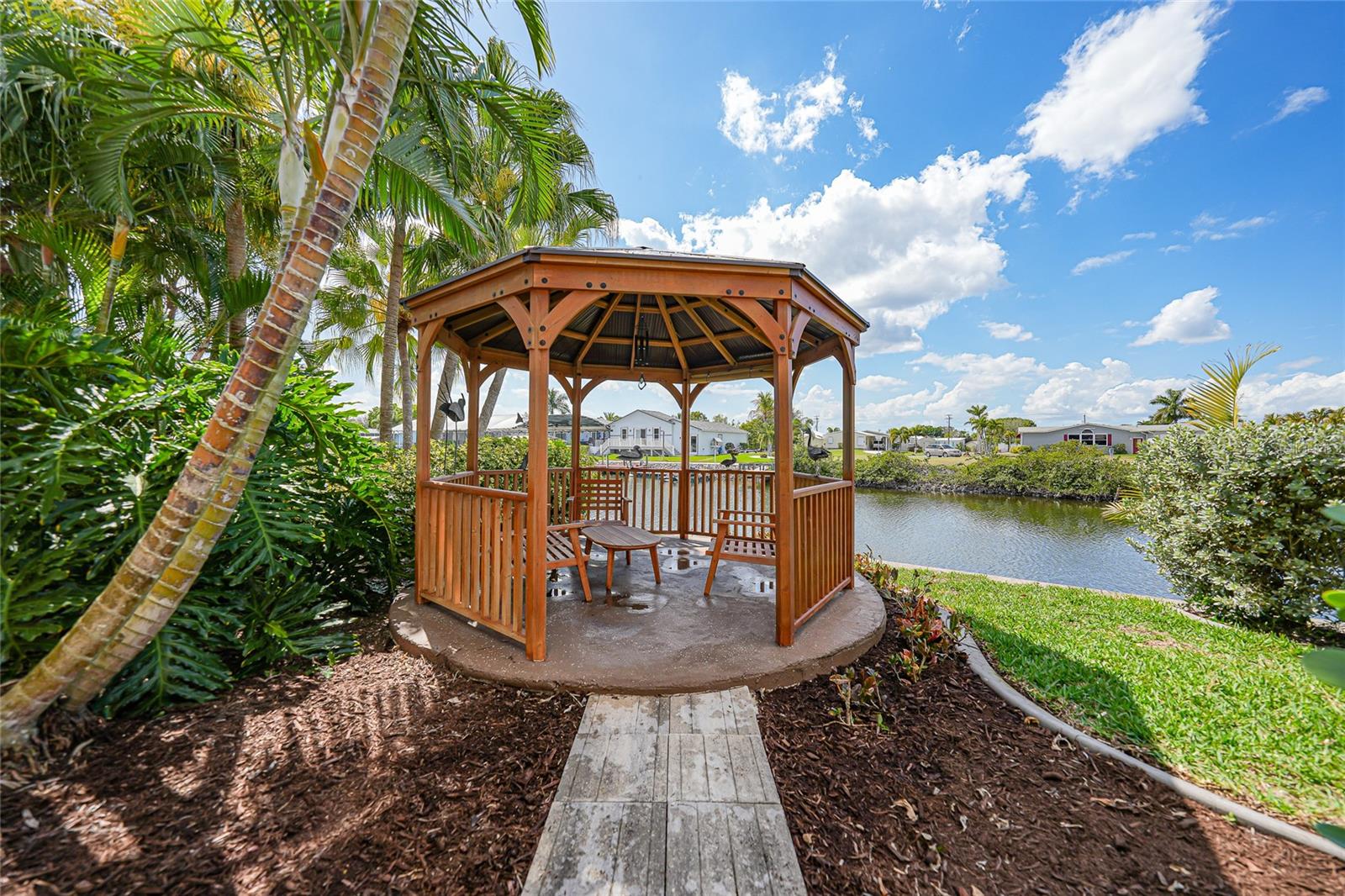 Image 77 of 91 For 534 Canal Way