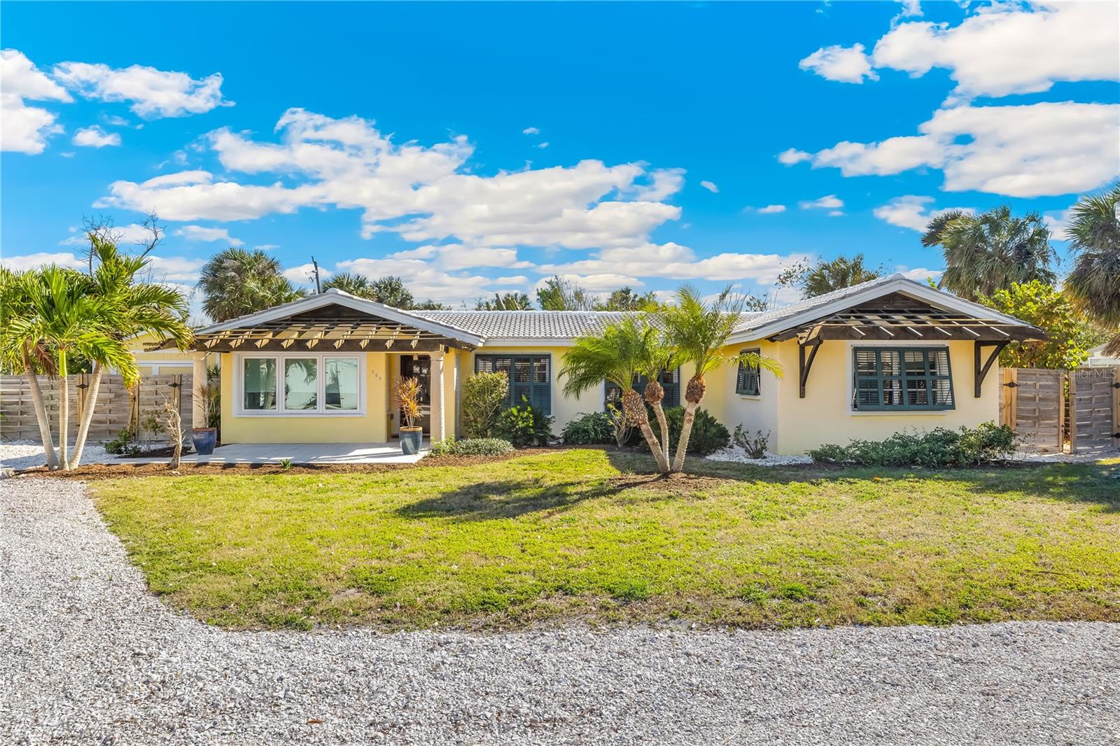 Image 2 of 23 For 320 Gasparilla Street