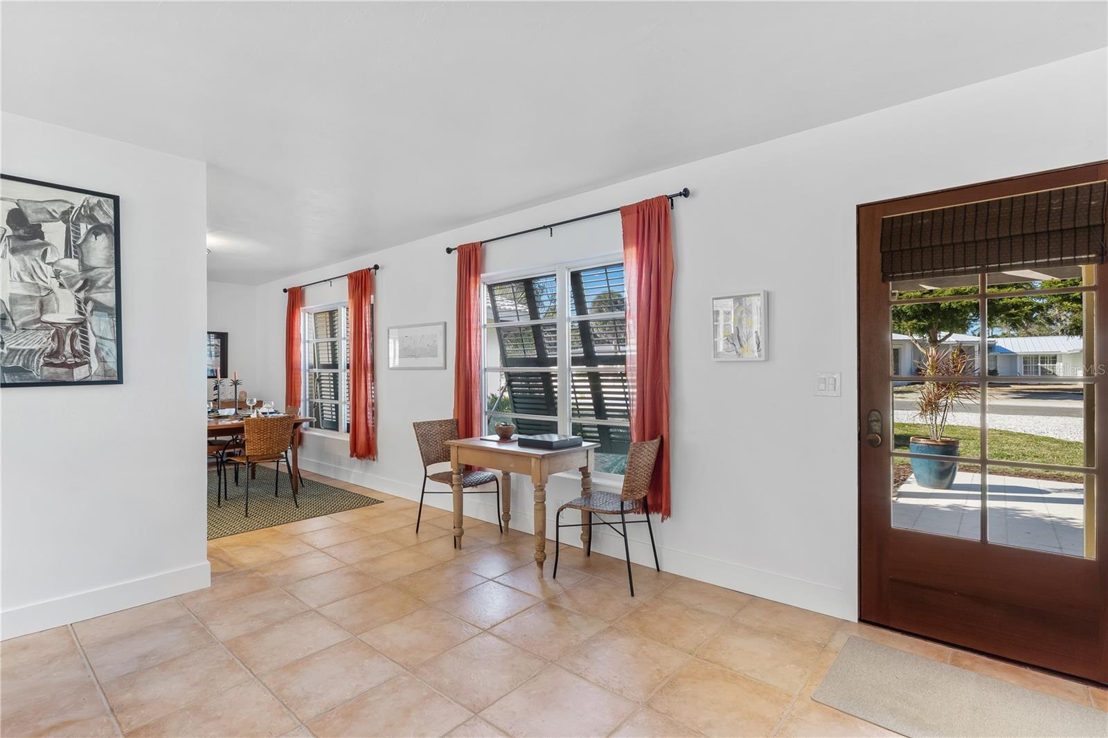 Image 4 of 23 For 320 Gasparilla Street