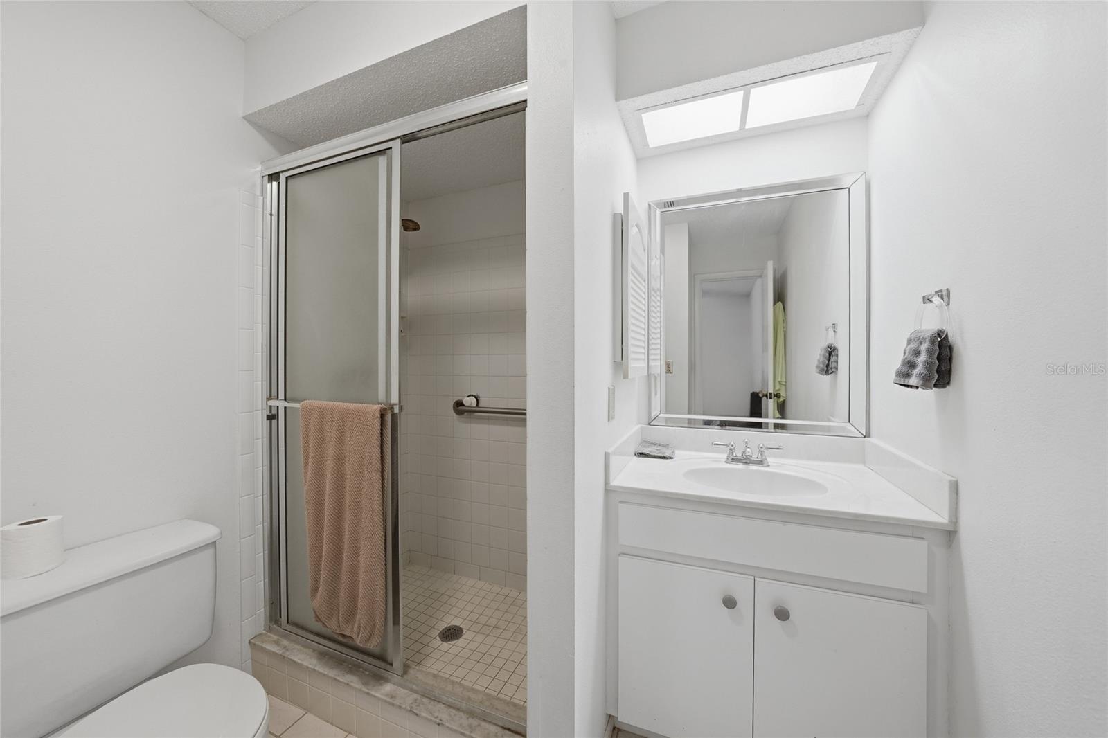 Image 14 of 43 For 9 Quails Run Boulevard 12