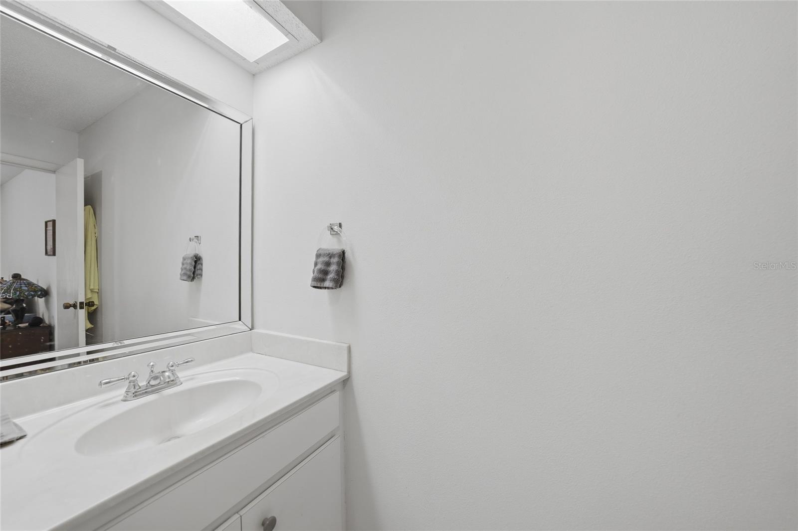 Image 16 of 43 For 9 Quails Run Boulevard 12