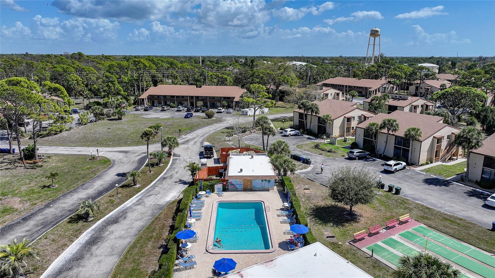 Image 41 of 43 For 9 Quails Run Boulevard 12