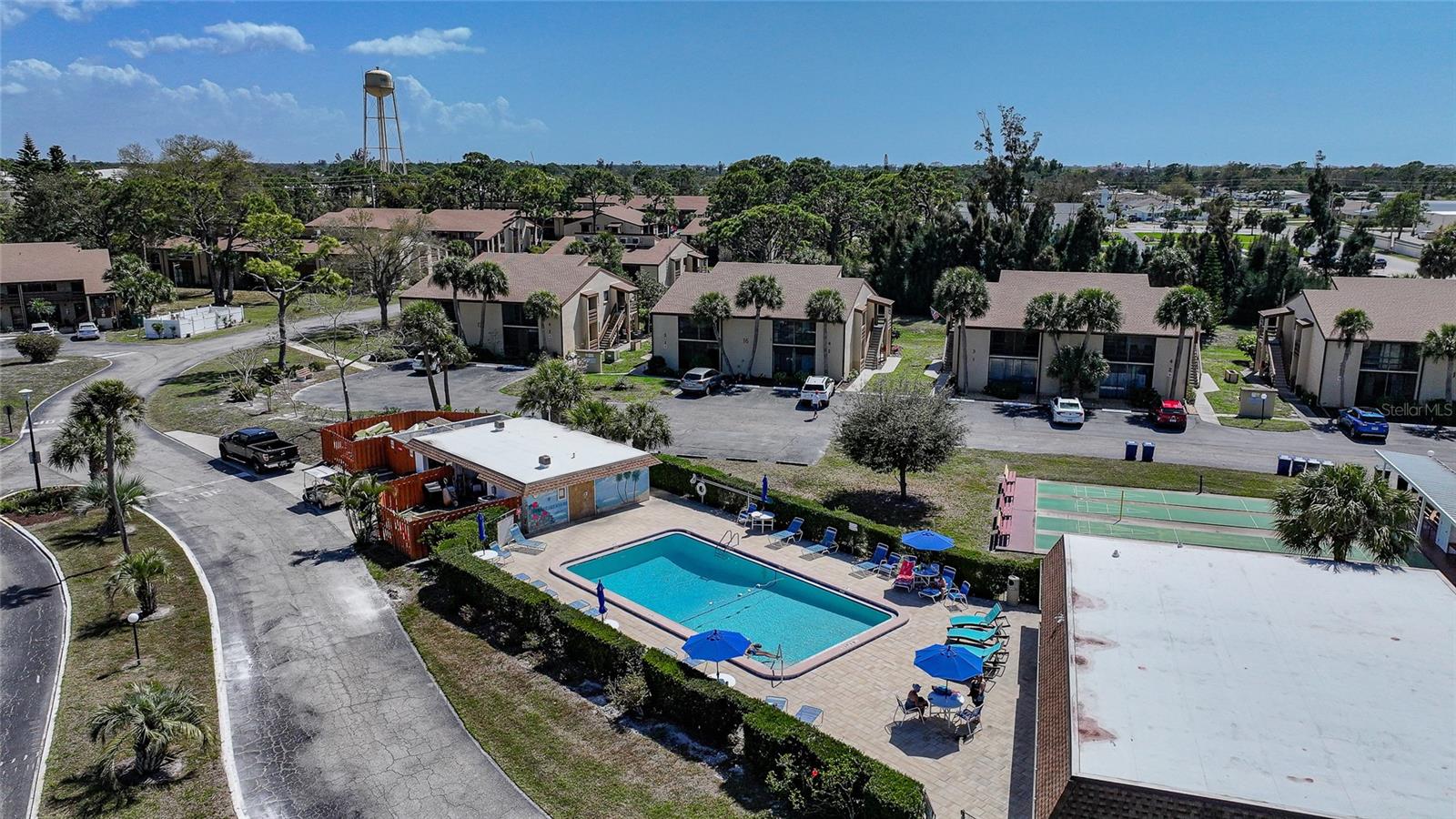 Image 42 of 43 For 9 Quails Run Boulevard 12