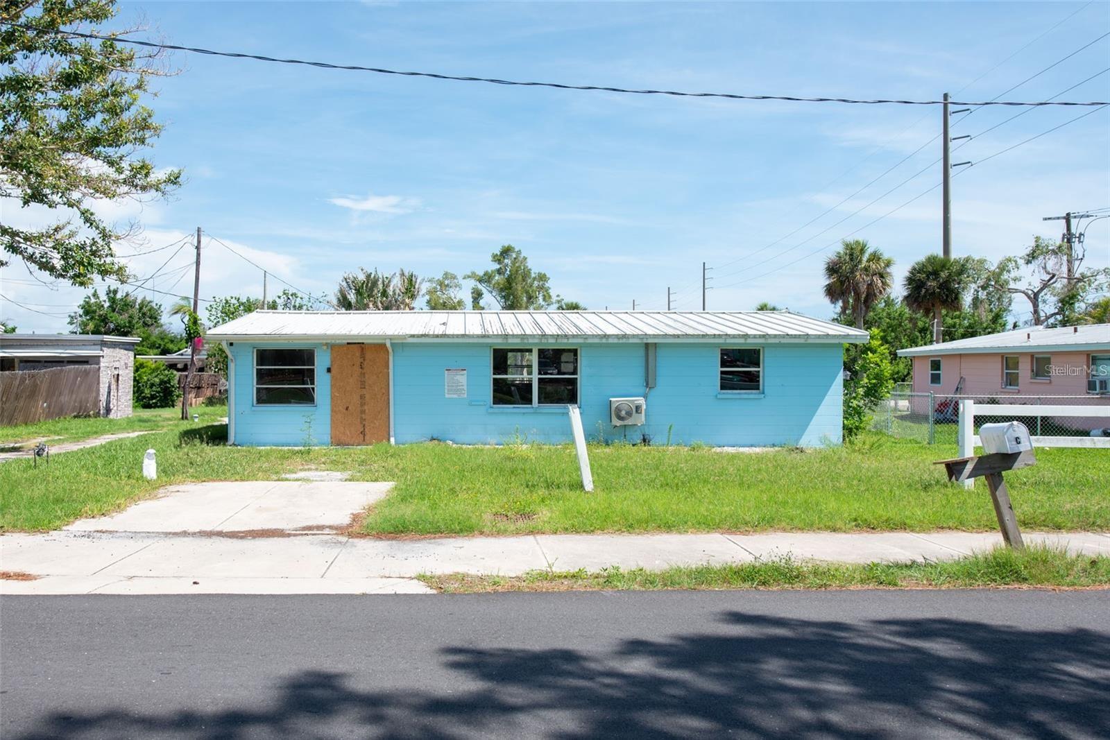 Image 11 of 18 For 1695 Manor Road