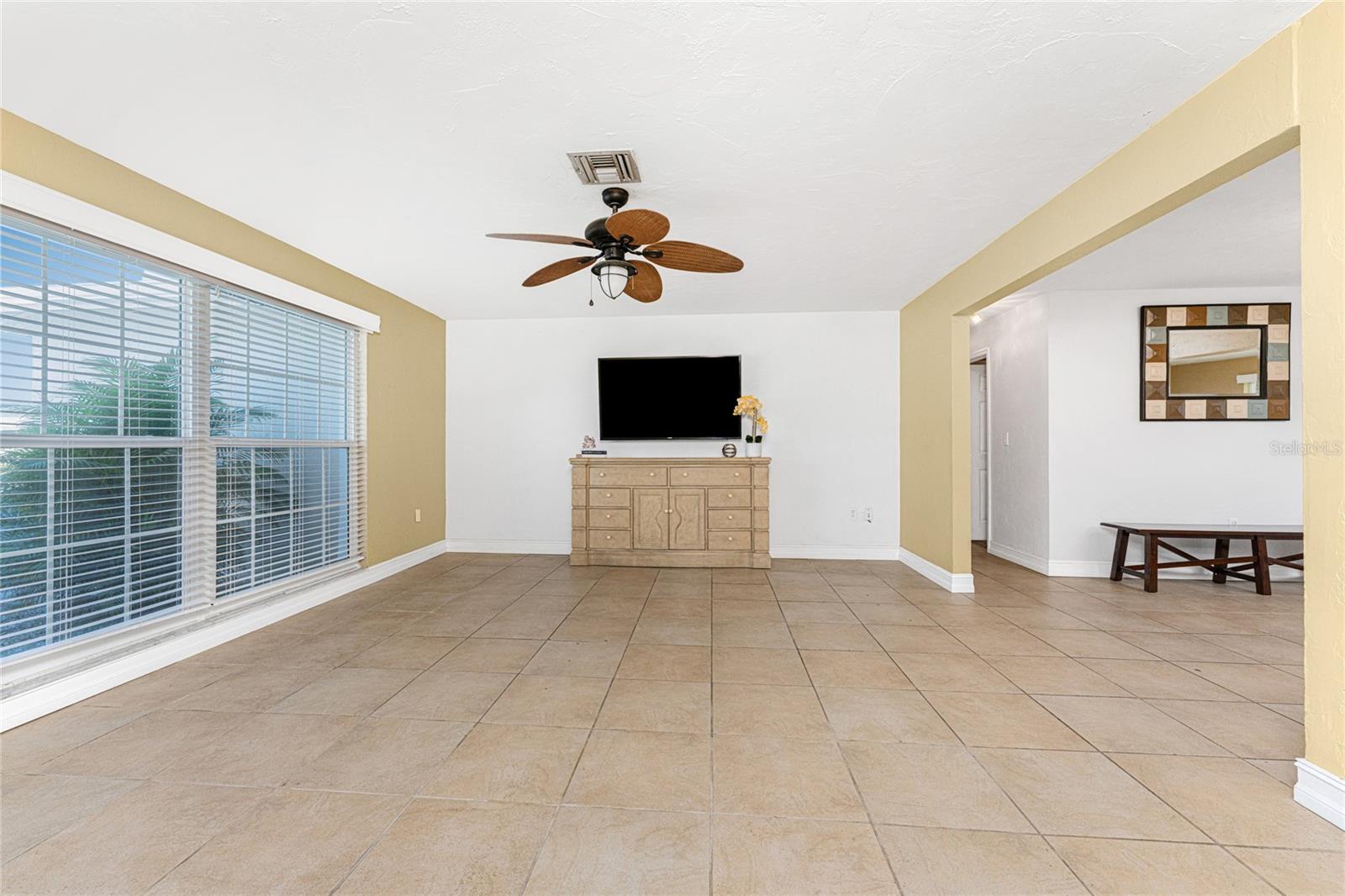 Image 13 of 64 For 256 Caddy Road