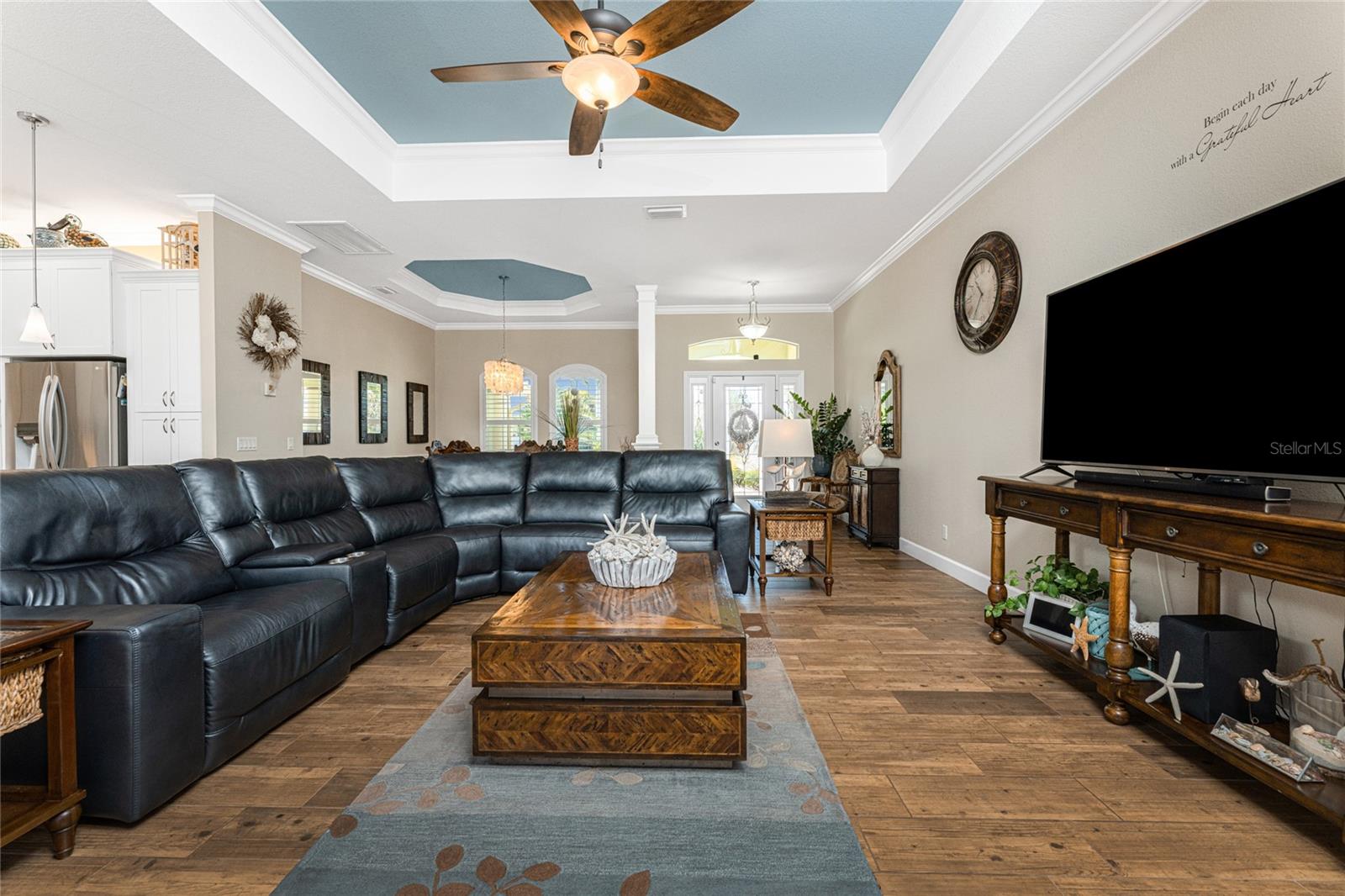 Image 11 of 66 For 601 Boundary Boulevard