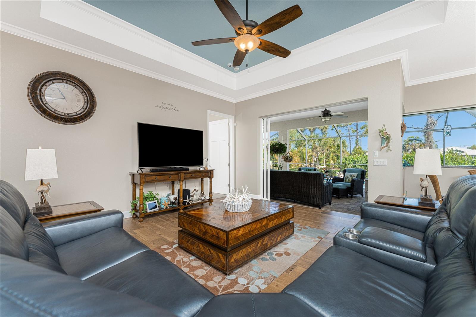 Image 14 of 66 For 601 Boundary Boulevard