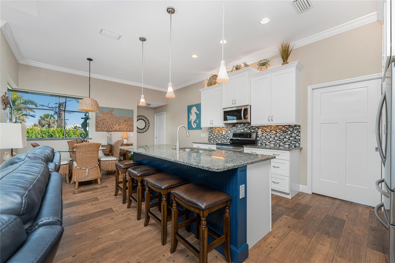 Image 16 of 66 For 601 Boundary Boulevard